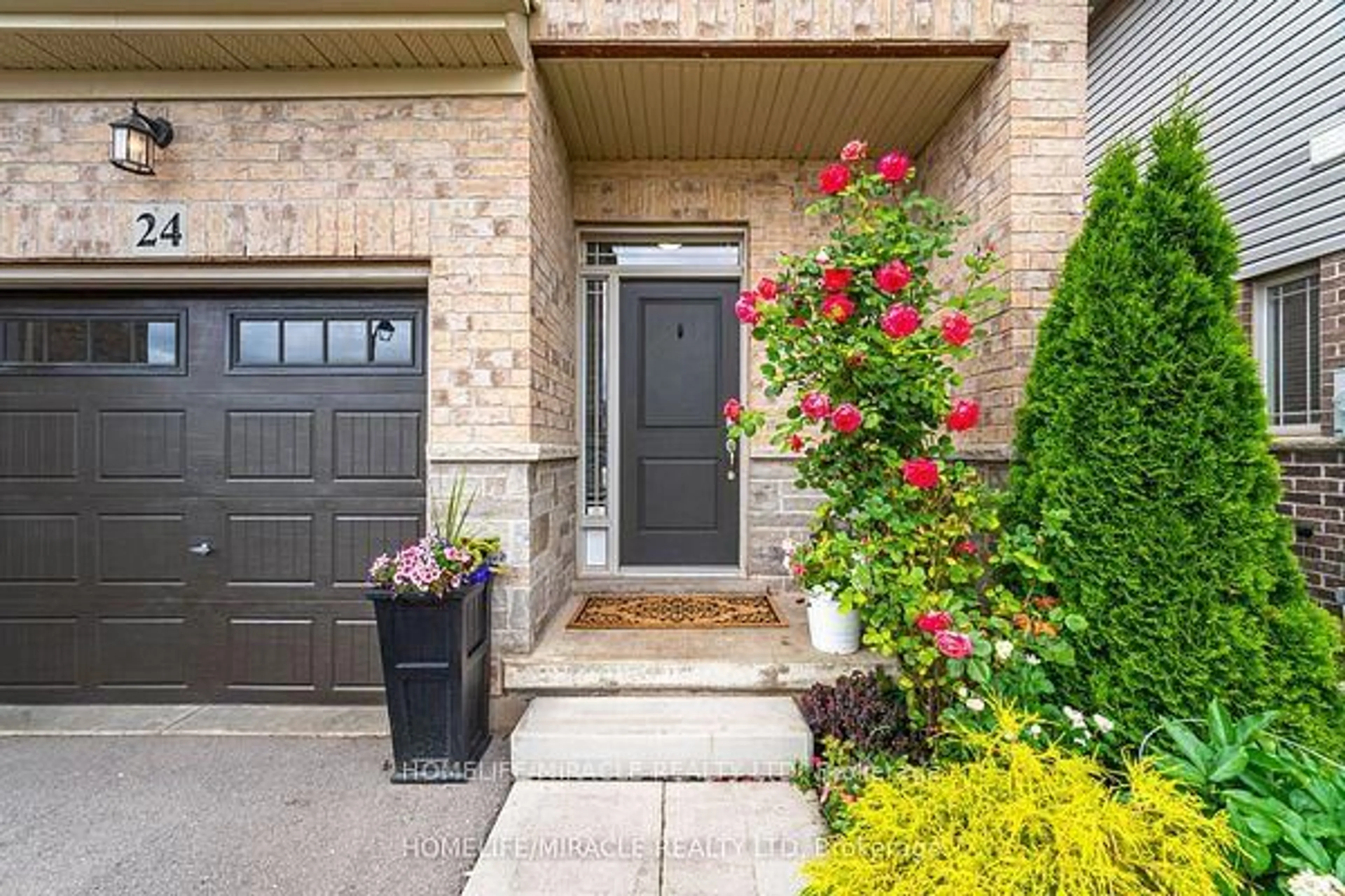 Unknown for 24 Kingsborough Dr, Hamilton Ontario L0R 1P0