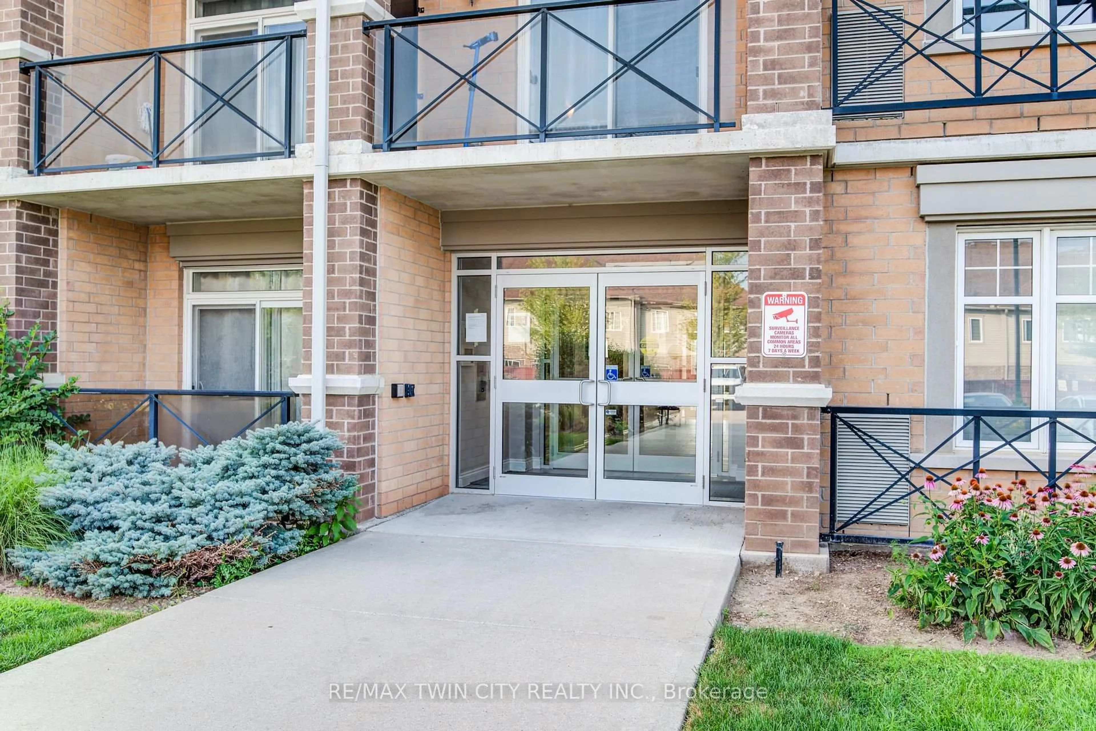 Unknown for 2 Colonial Dr #401, Guelph Ontario N1L 0K8