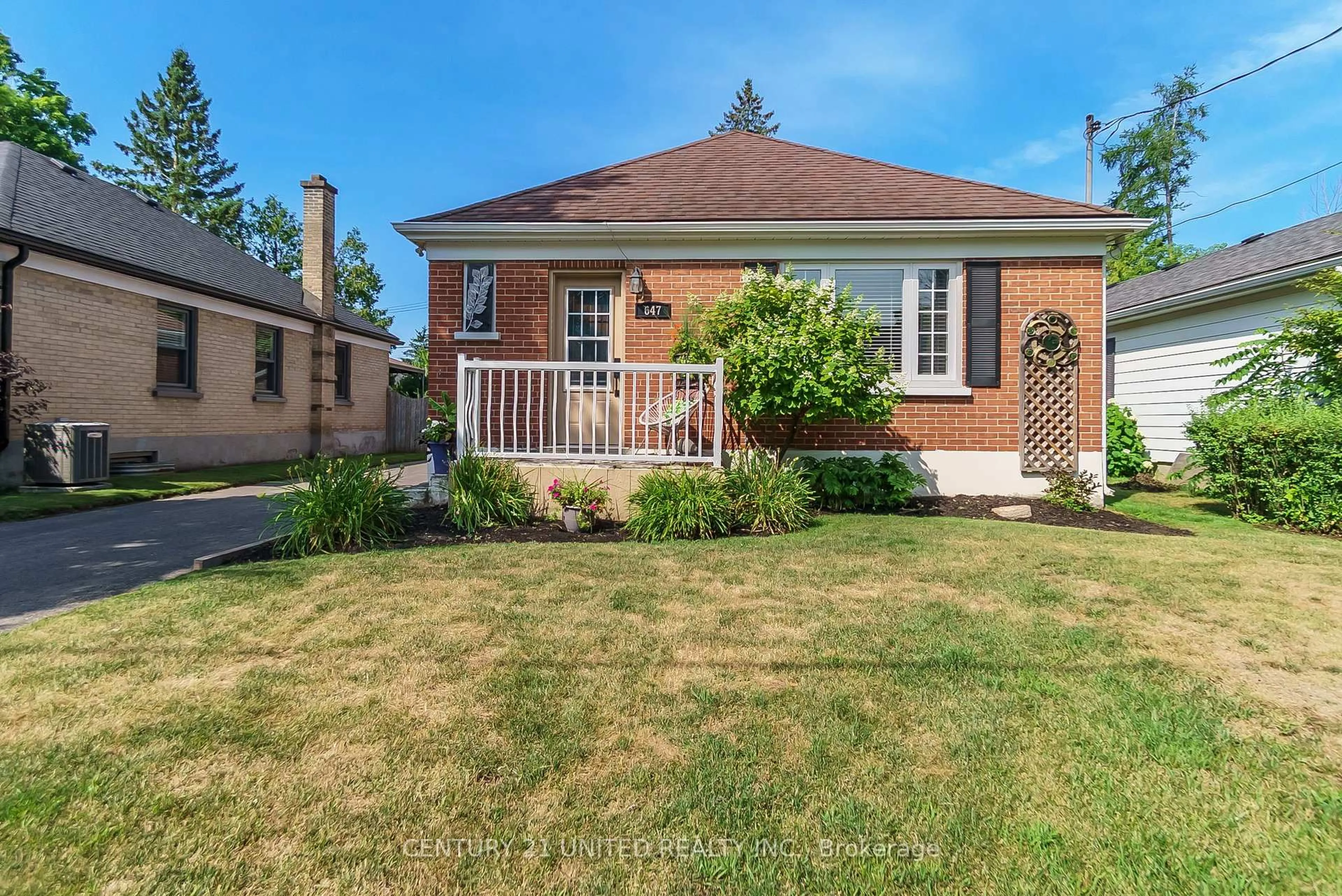 Home with brick exterior material, street for 647 Montrose St, Peterborough South Ontario K9J 3C3