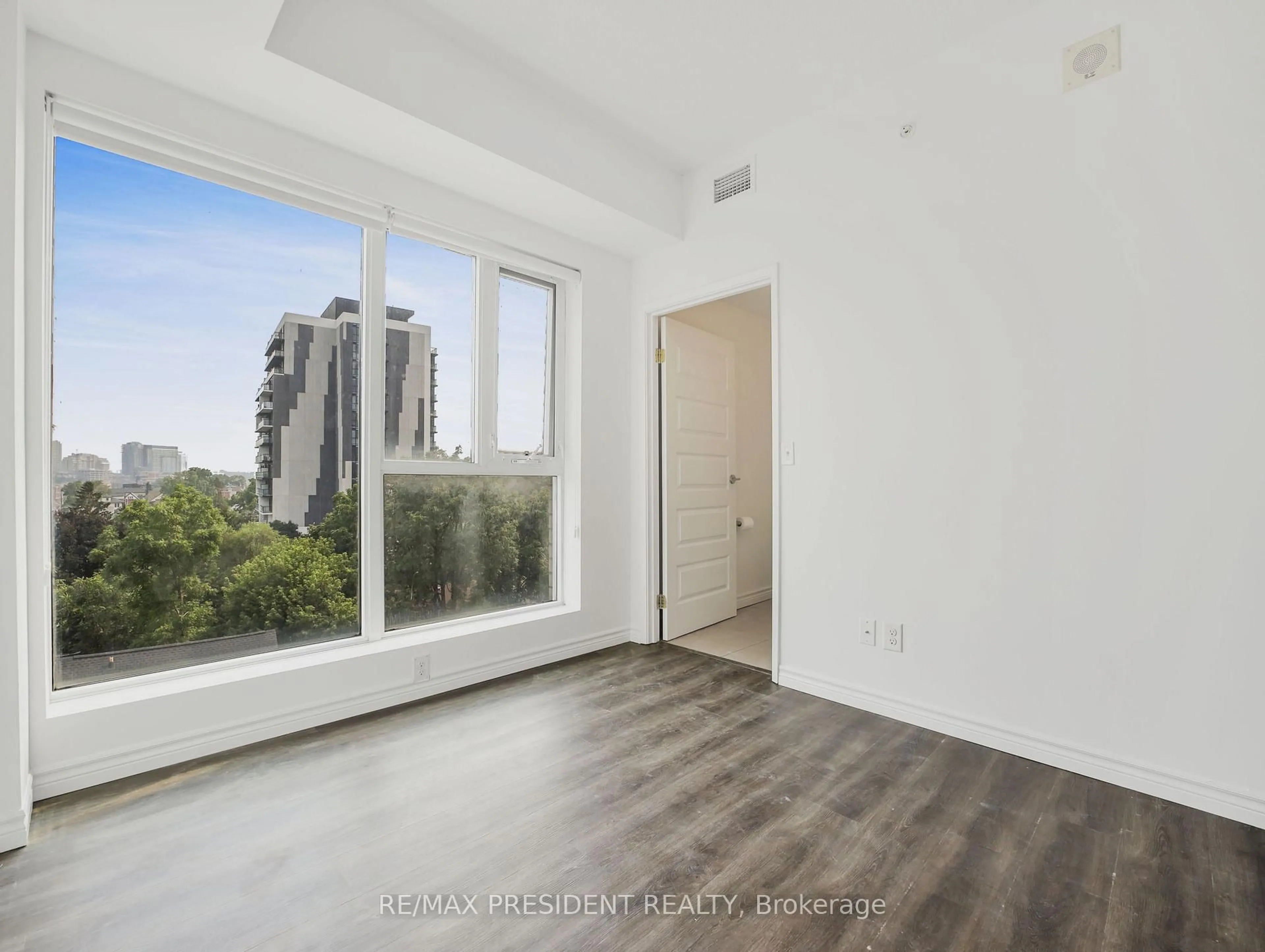A pic of a room for 160 King St #601, Waterloo Ontario N2J 2Y2