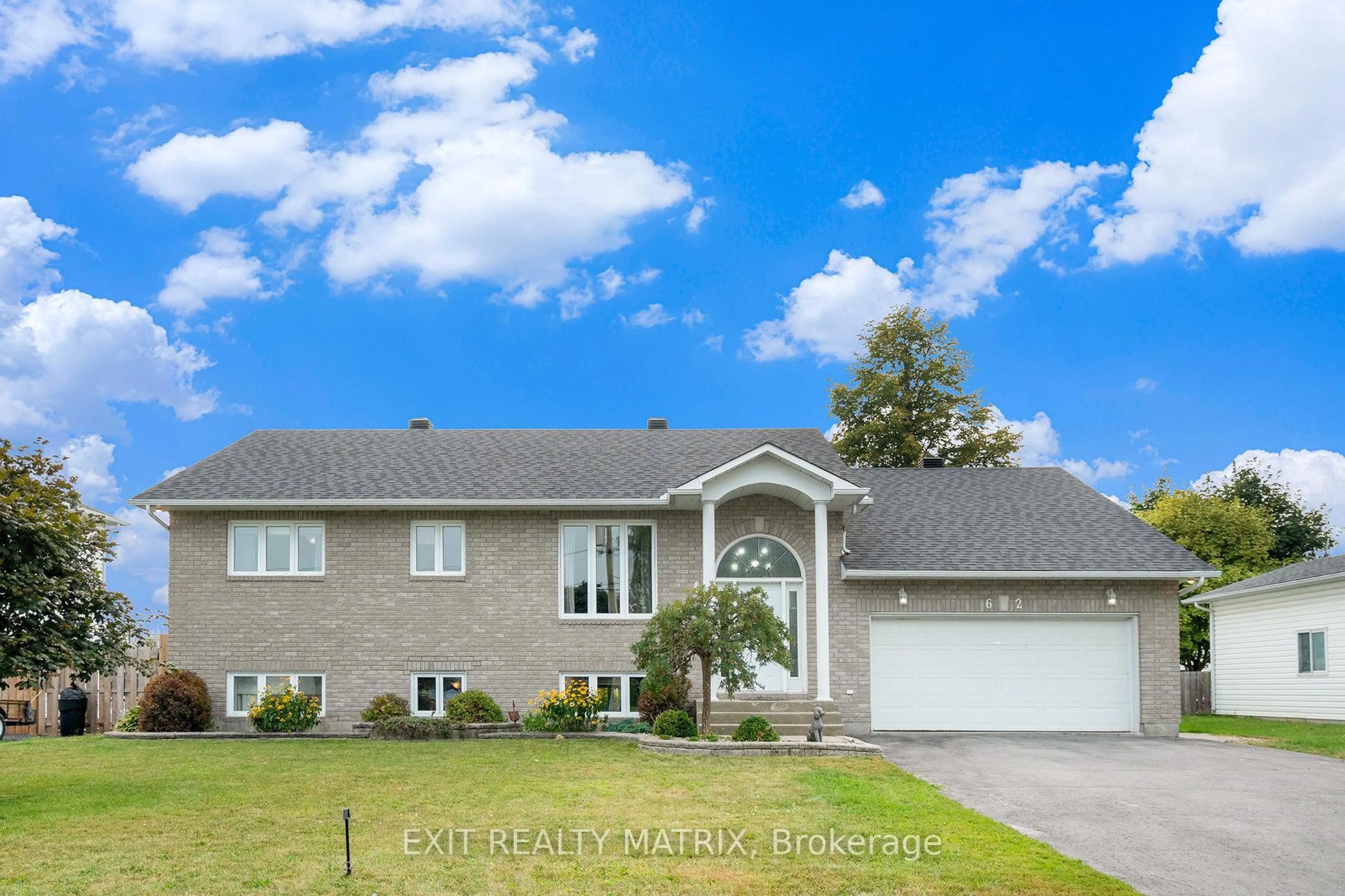 Home with vinyl exterior material, water/lake/river/ocean view for 62 FAUCHER Blvd, Casselman Ontario K0A 1M0