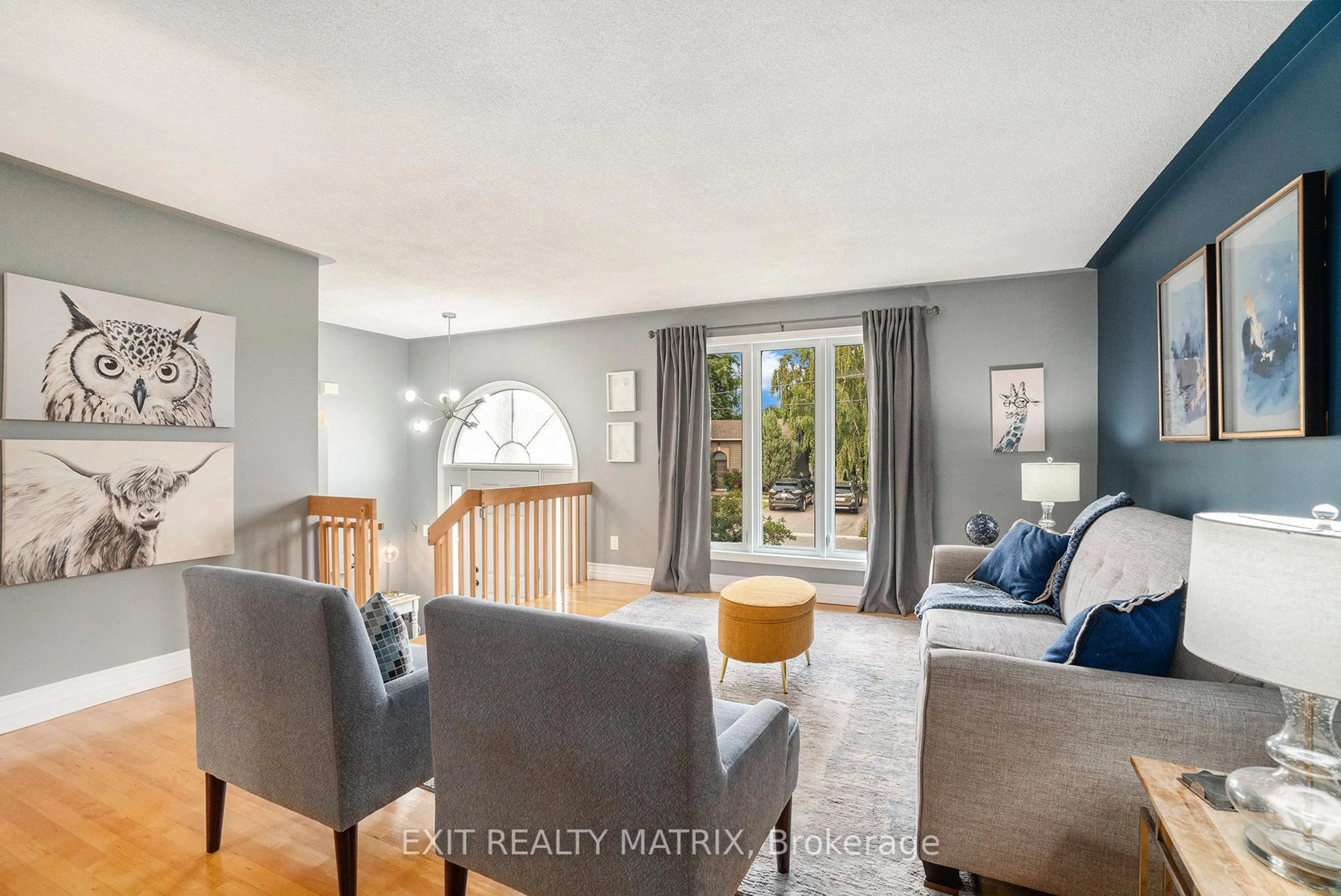 Living room with furniture, unknown for 62 FAUCHER Blvd, Casselman Ontario K0A 1M0