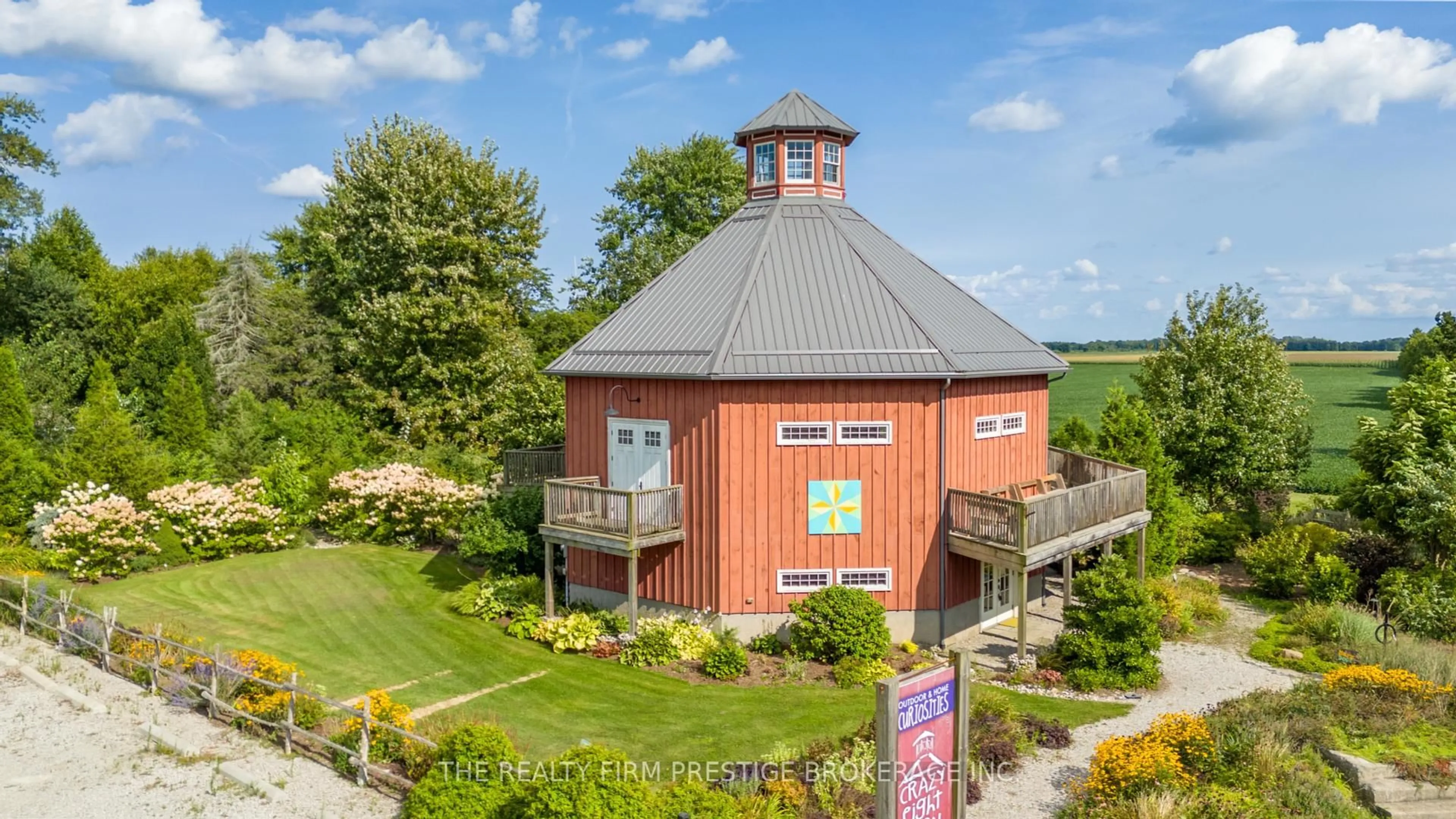 A pic from outside/outdoor area/front of a property/back of a property/a pic from drone, building for 14226 TALBOT TRAIL Rd, Chatham-Kent Ontario N0L 1X0