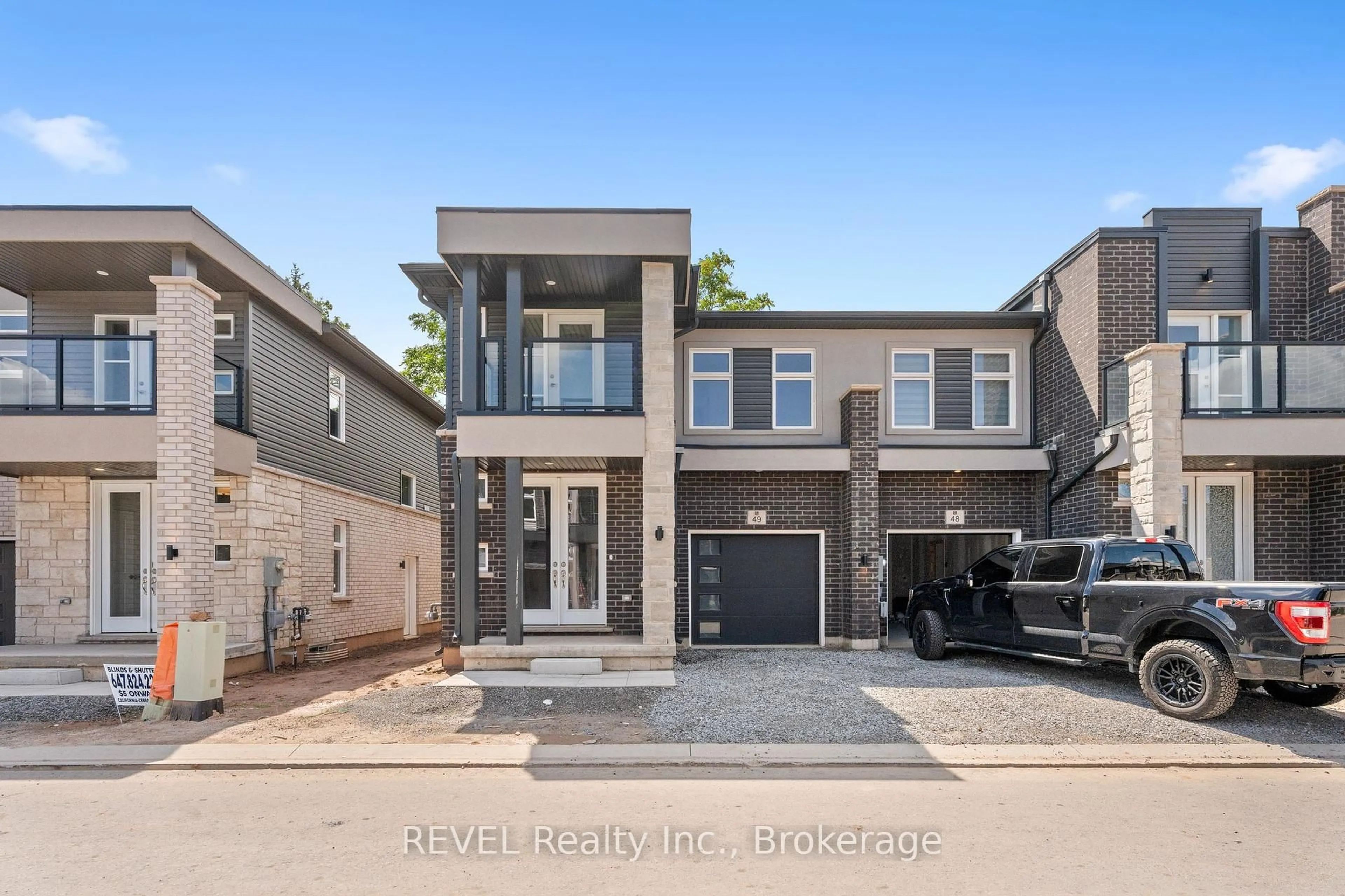 Home with brick exterior material, street for 5672 Dorchester Rd #49, Niagara Falls Ontario L2G 5S3
