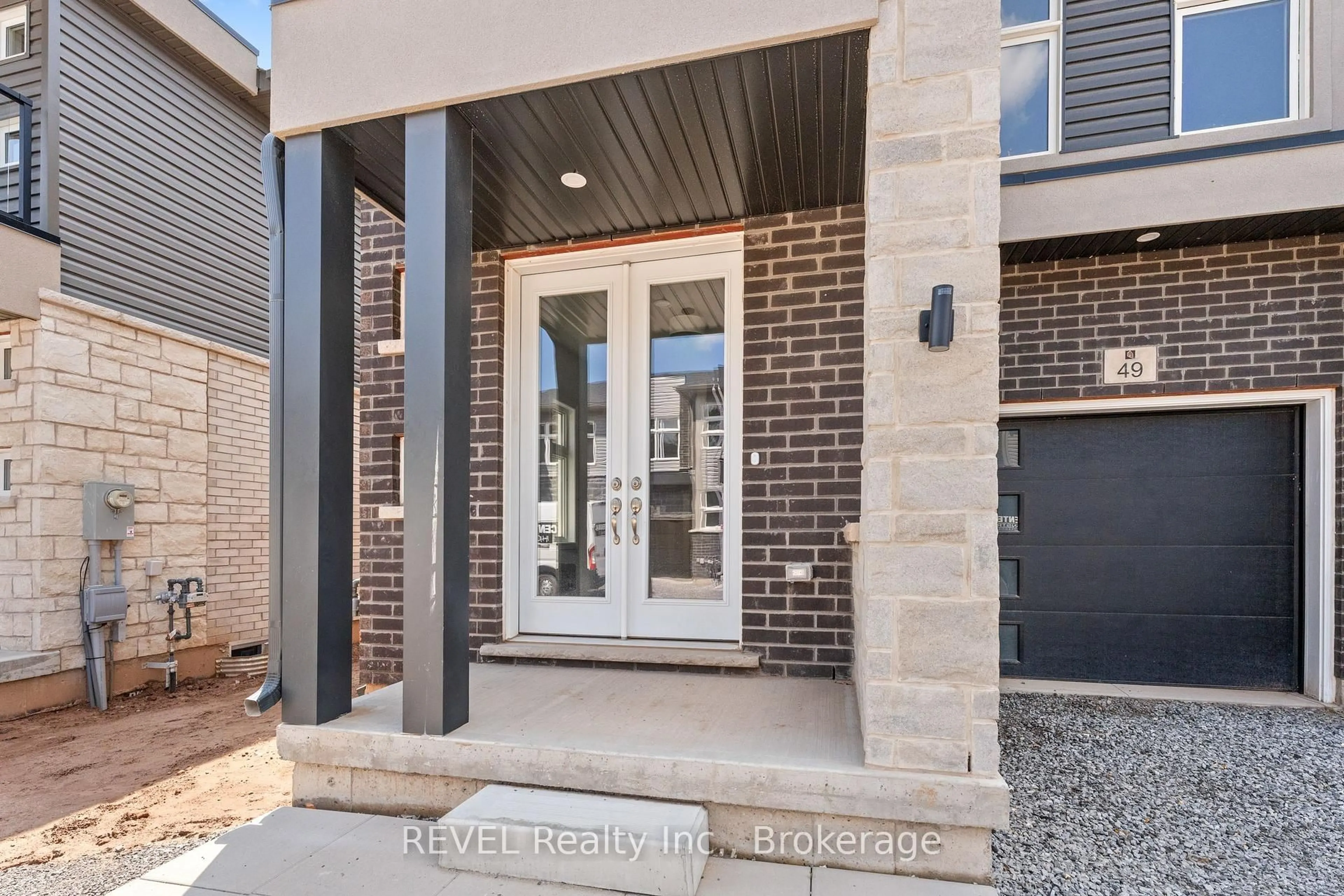 Home with brick exterior material, street for 5672 Dorchester Rd #49, Niagara Falls Ontario L2G 5S3