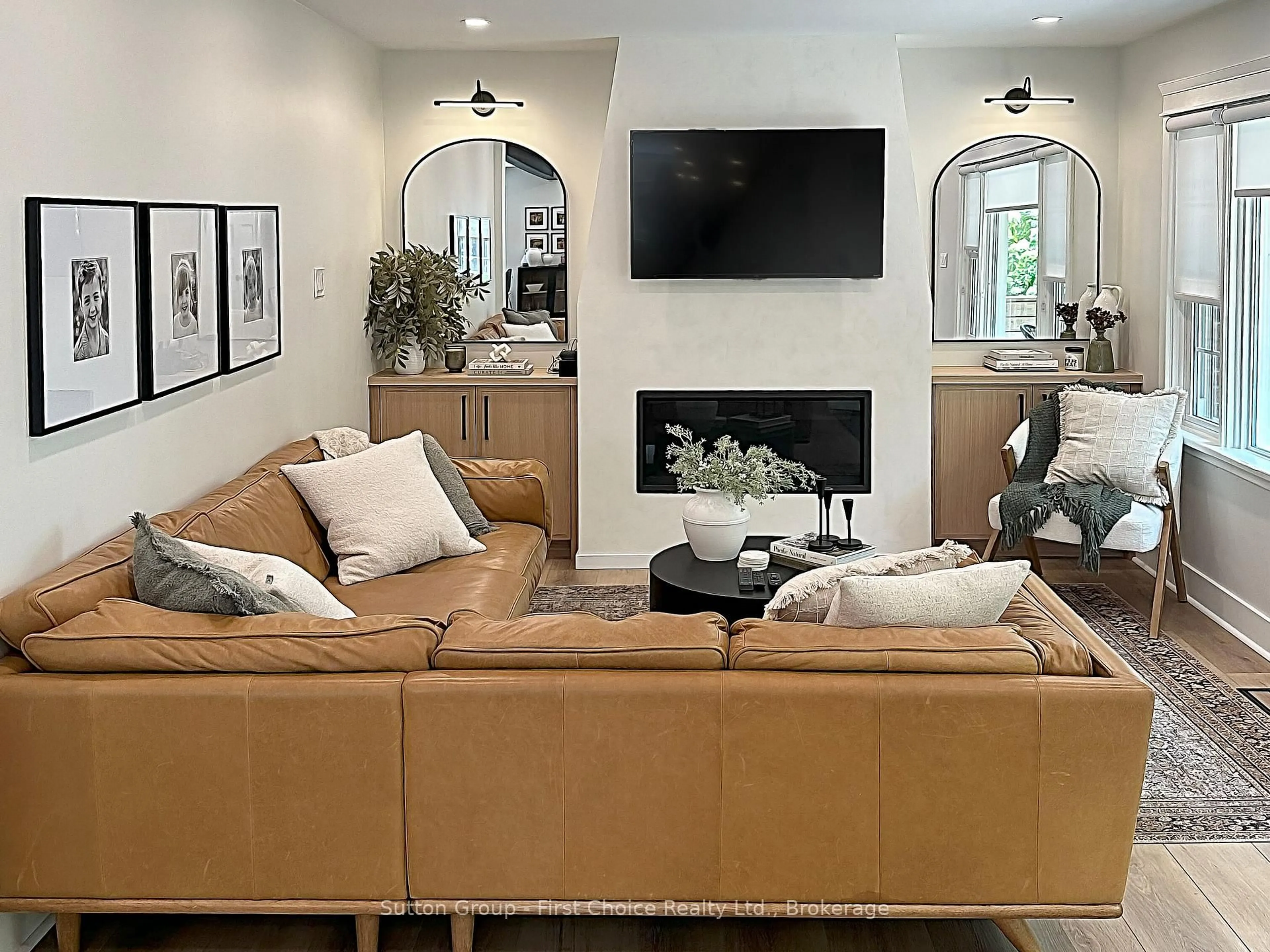 Living room with furniture, unknown for 106 Matilda St, Stratford Ontario N5A 6S1