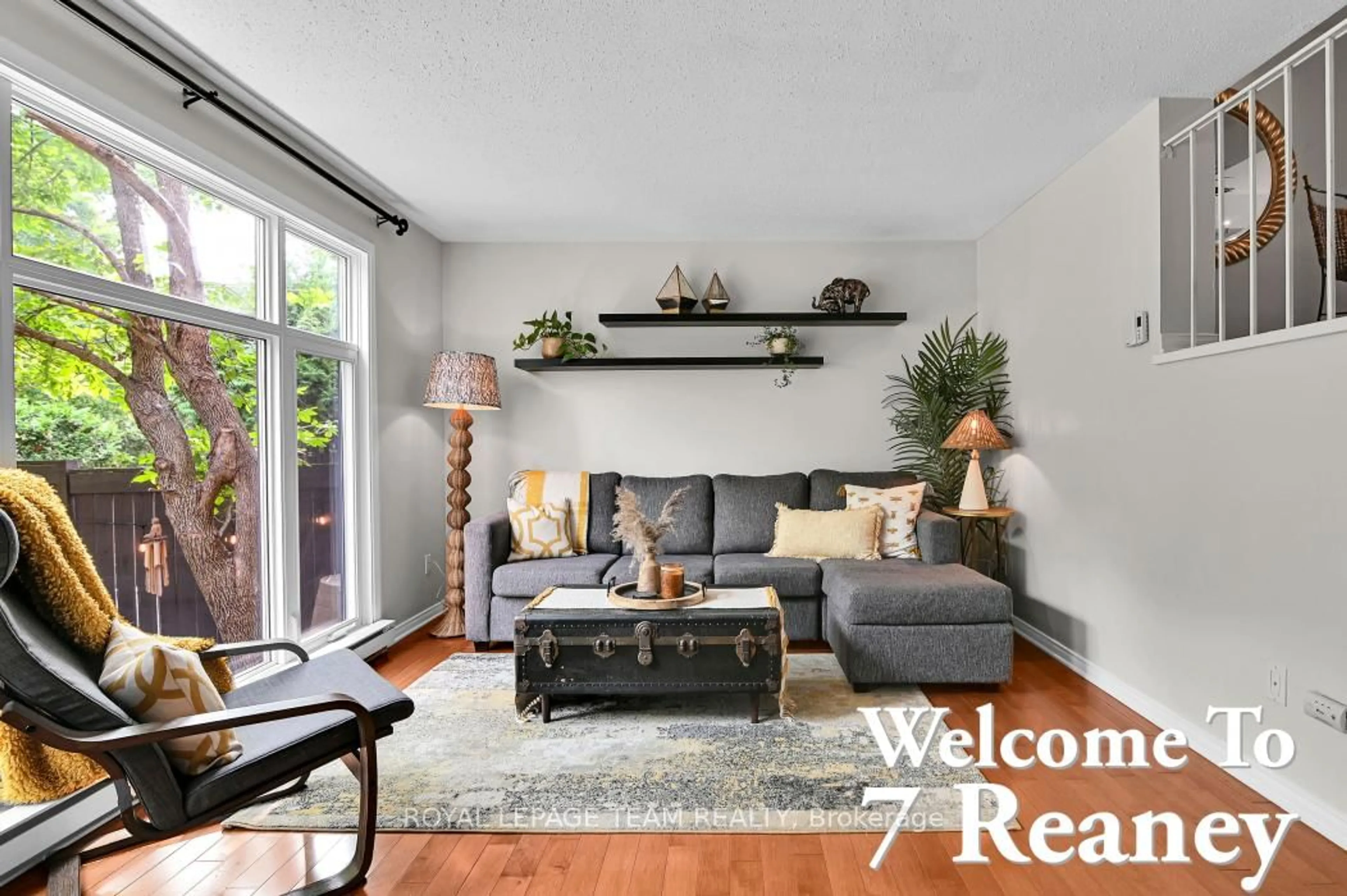 Living room with furniture, unknown for 7 Reaney Crt, Kanata Ontario K2K 1W7