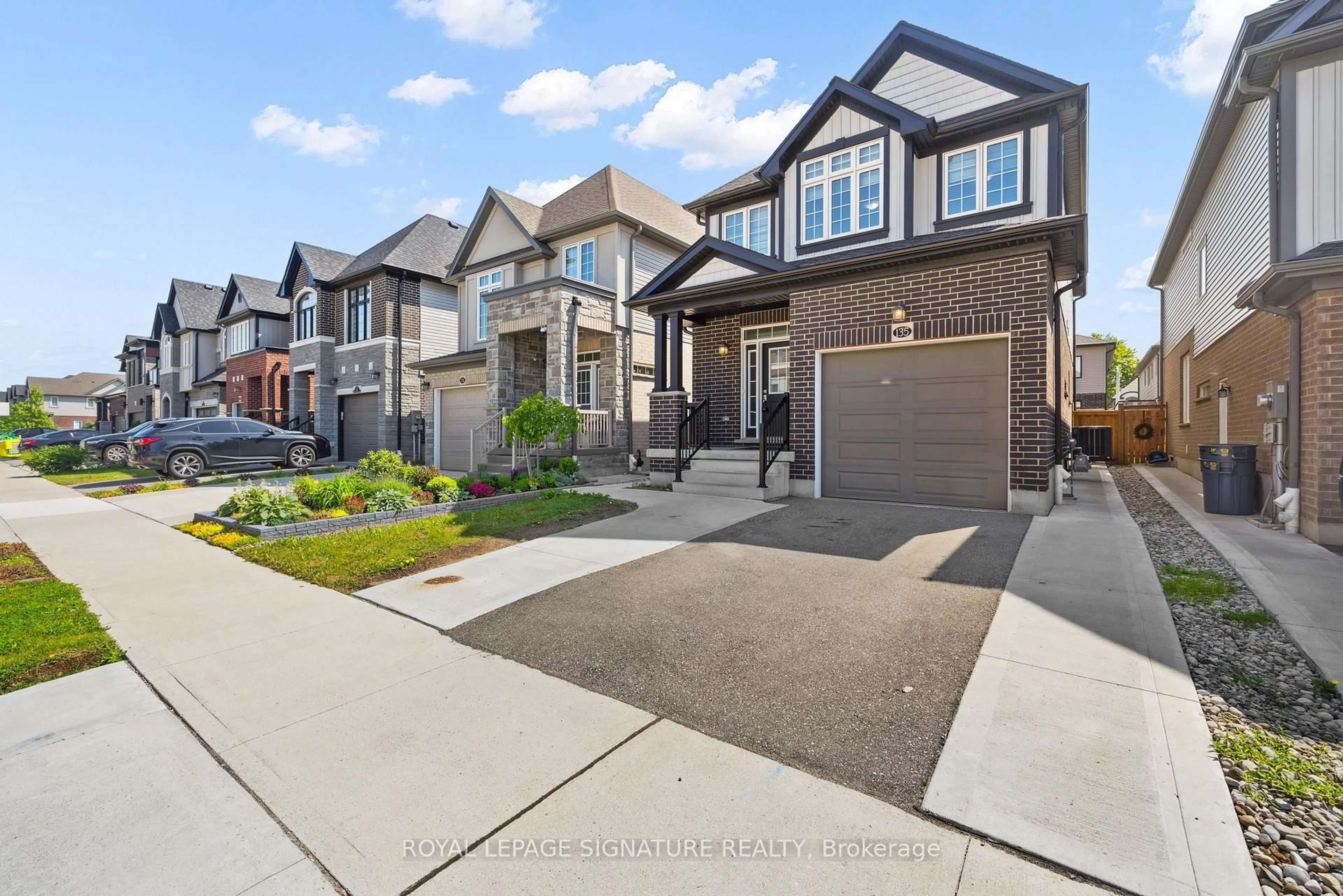 Unknown for 135 Ian Ormston Dr, Kitchener Ontario N2P 0K3