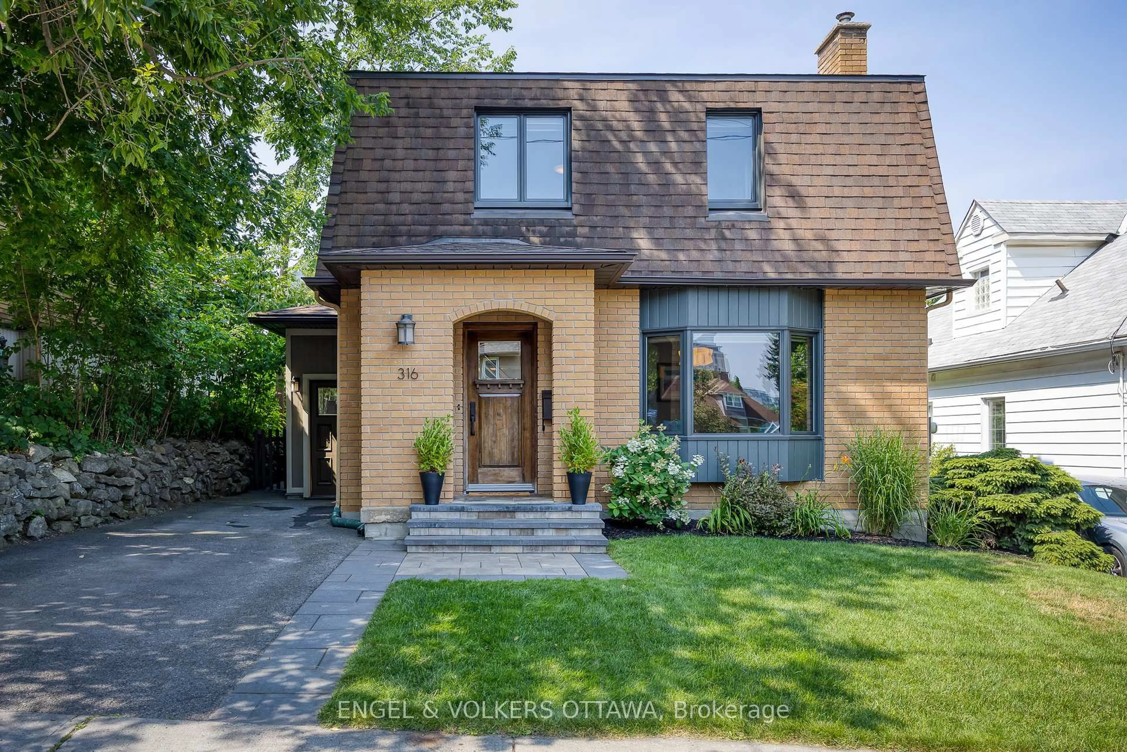 Home with brick exterior material, street for 316 Fairmont Ave, Ottawa Ontario K1Y 1Y8