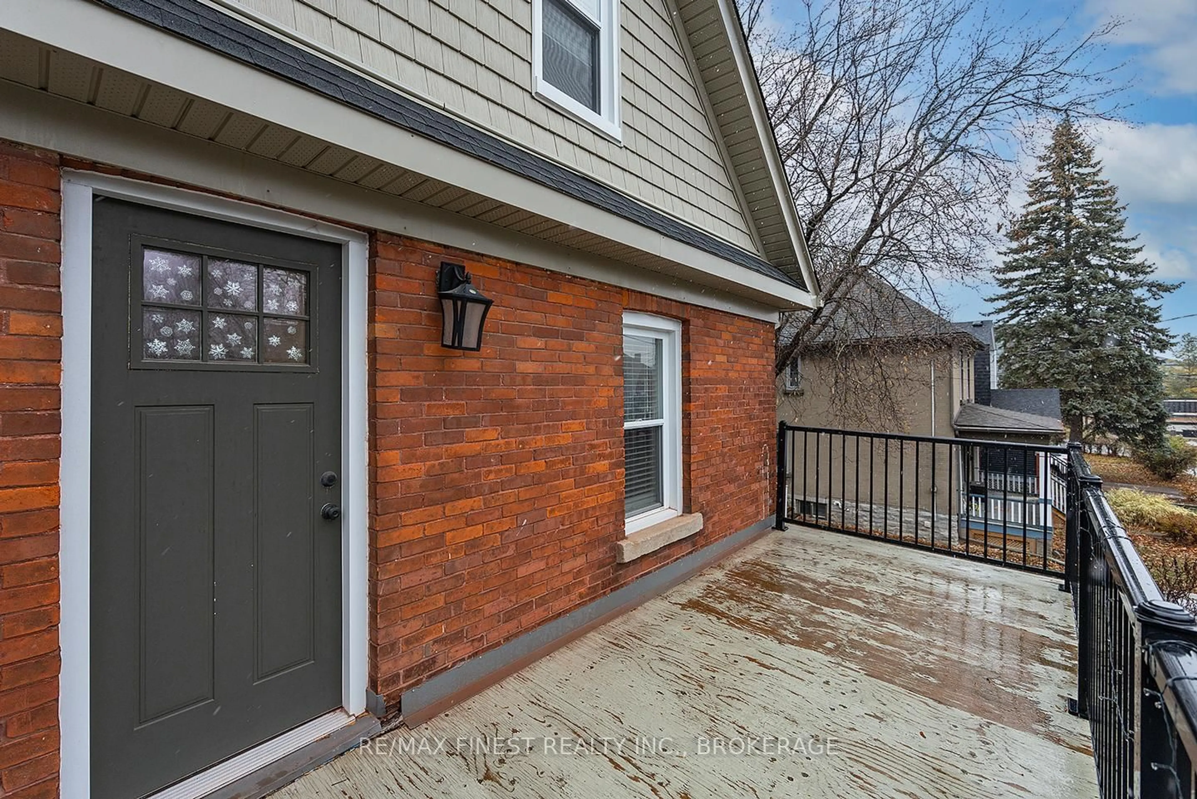Home with brick exterior material, street for 560 Frontenac St, Kingston Ontario K7K 4M2