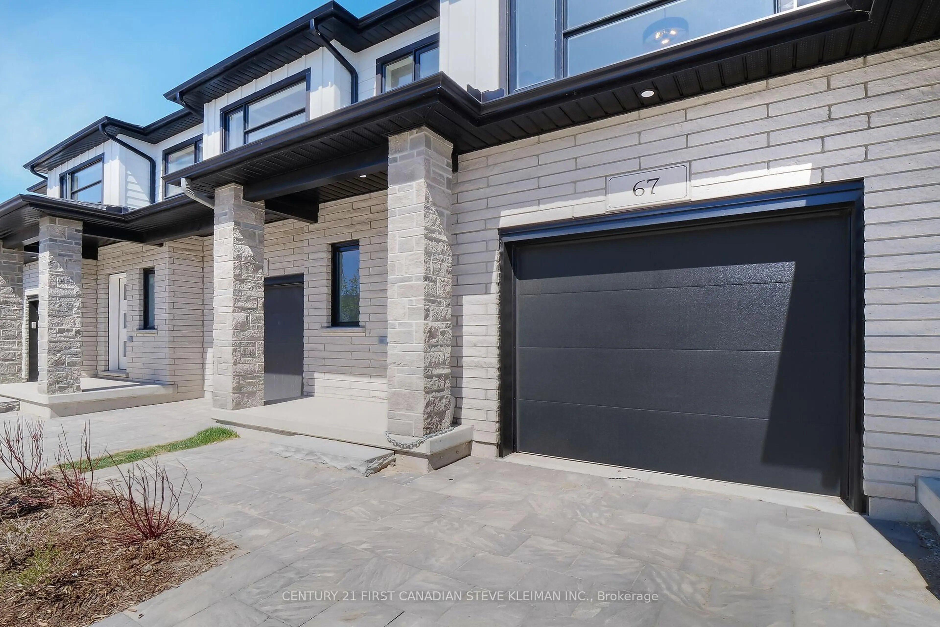 Home with brick exterior material, street for 2700 BUROAK Dr #67, London North Ontario N6G 5B6