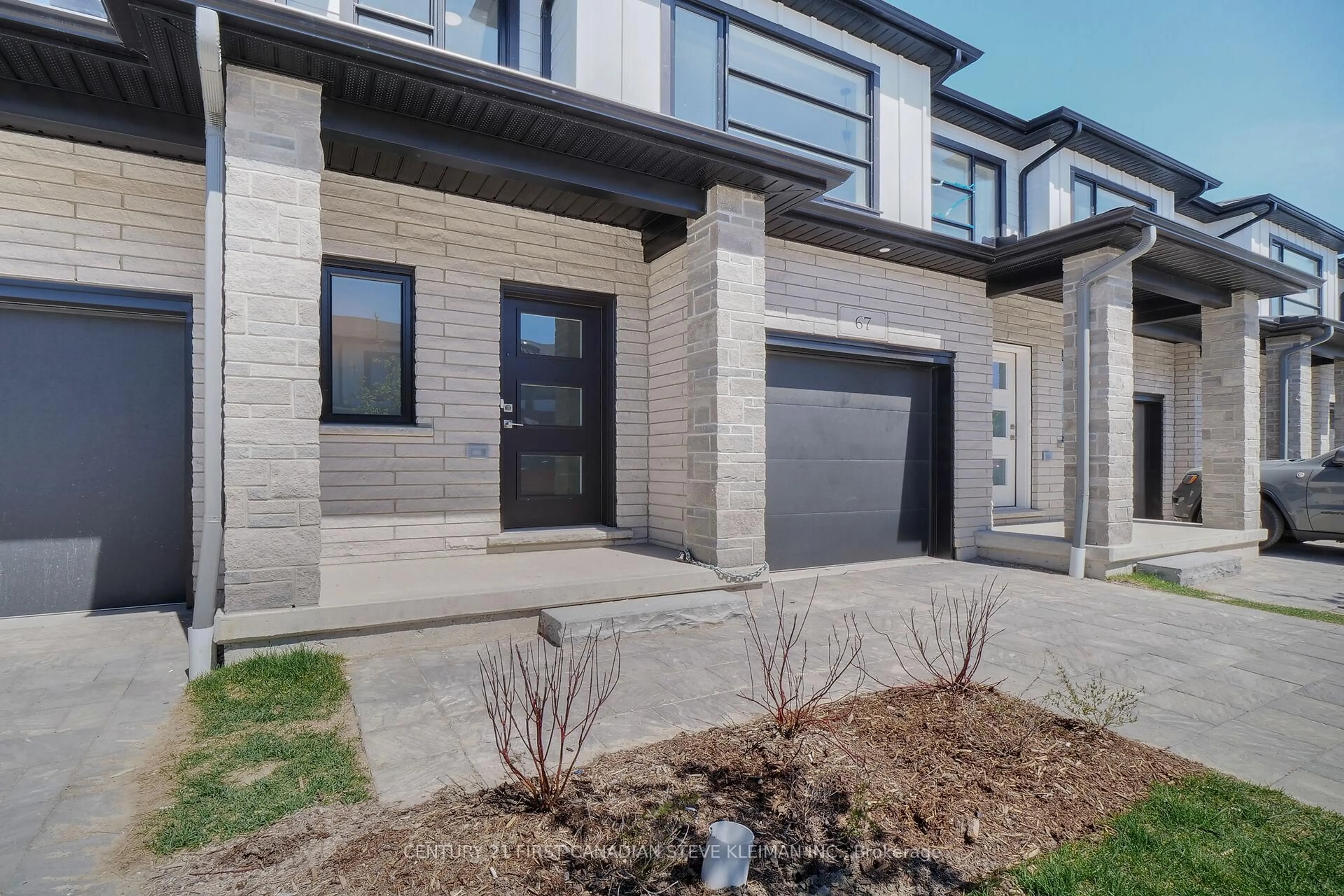 Home with brick exterior material, street for 2700 BUROAK Dr #67, London North Ontario N6G 5B6