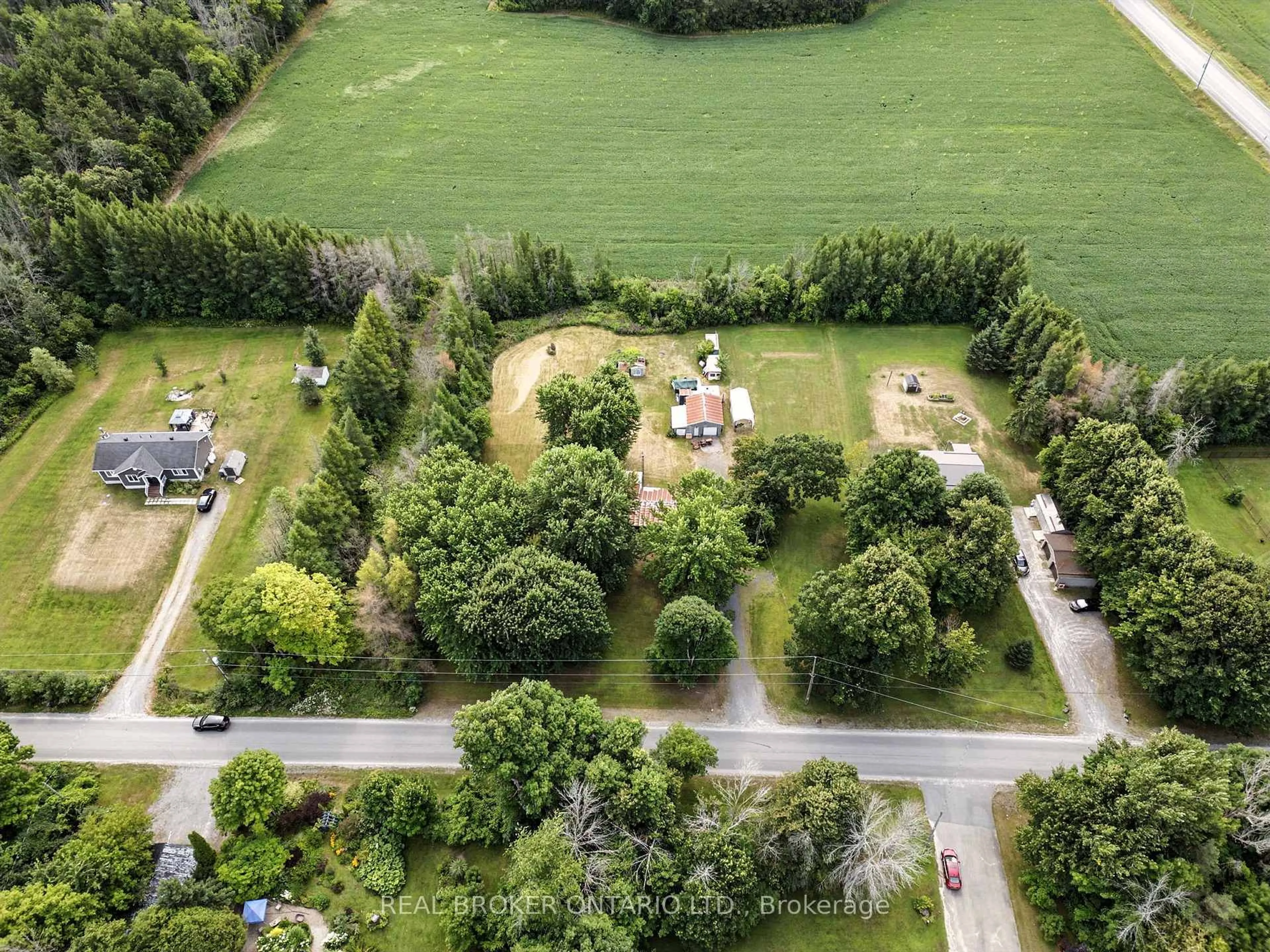 A pic from outside/outdoor area/front of a property/back of a property/a pic from drone, unknown for 2780 Tompkins Rd, North Grenville Ontario K0G 1J0