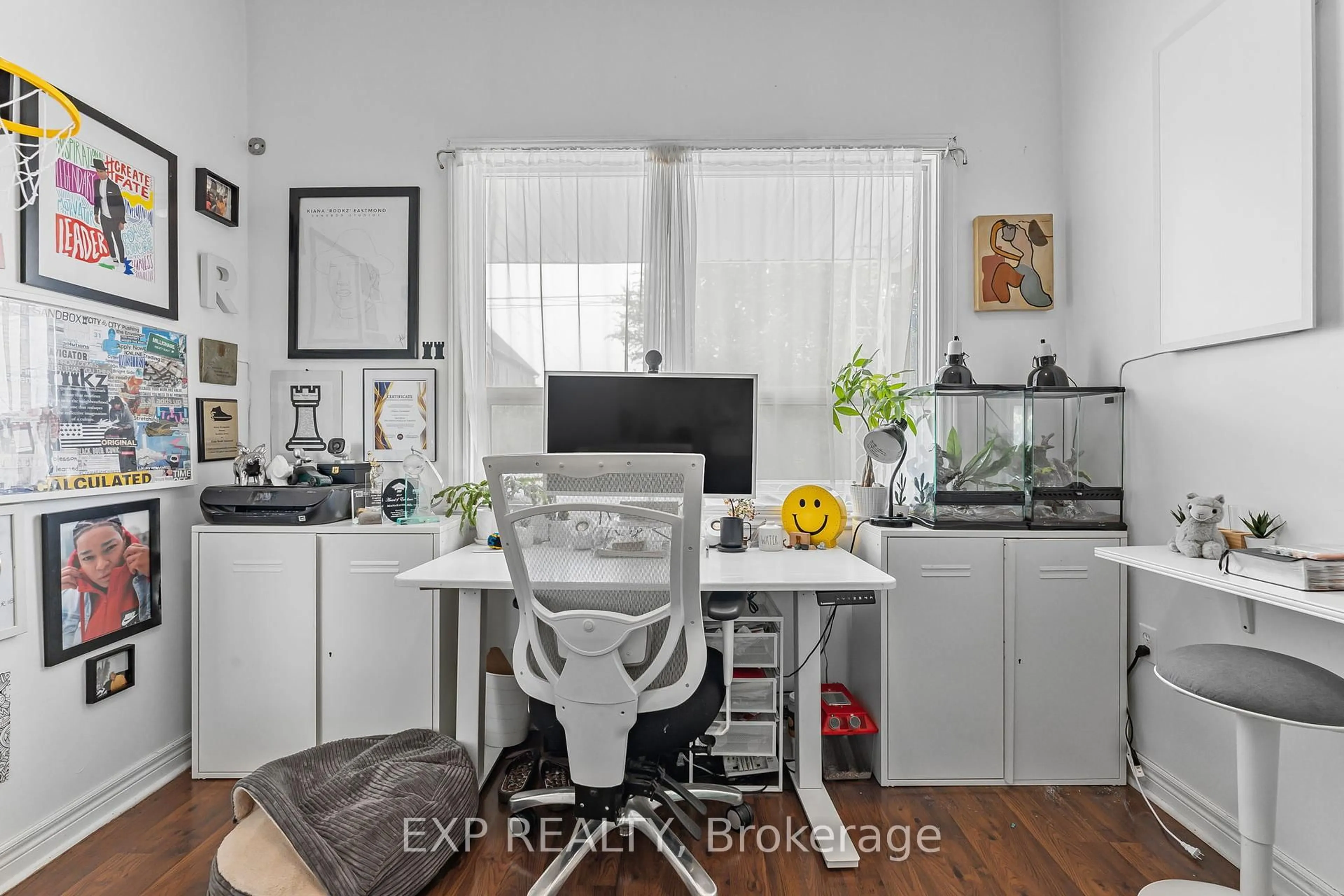 Unknown for 139 Wood St, Hamilton Ontario L8L 3Y8