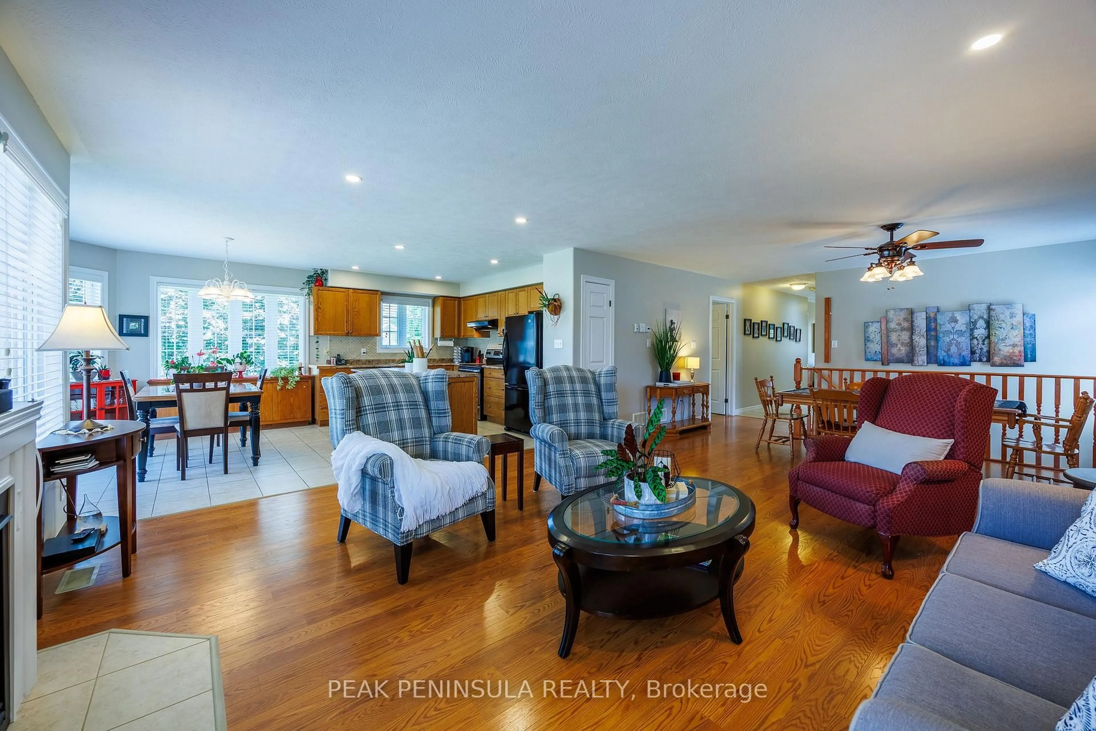 Living room with furniture, wood/laminate floor for 103 Upper Canada Dr, Norfolk Ontario N0E 1M0