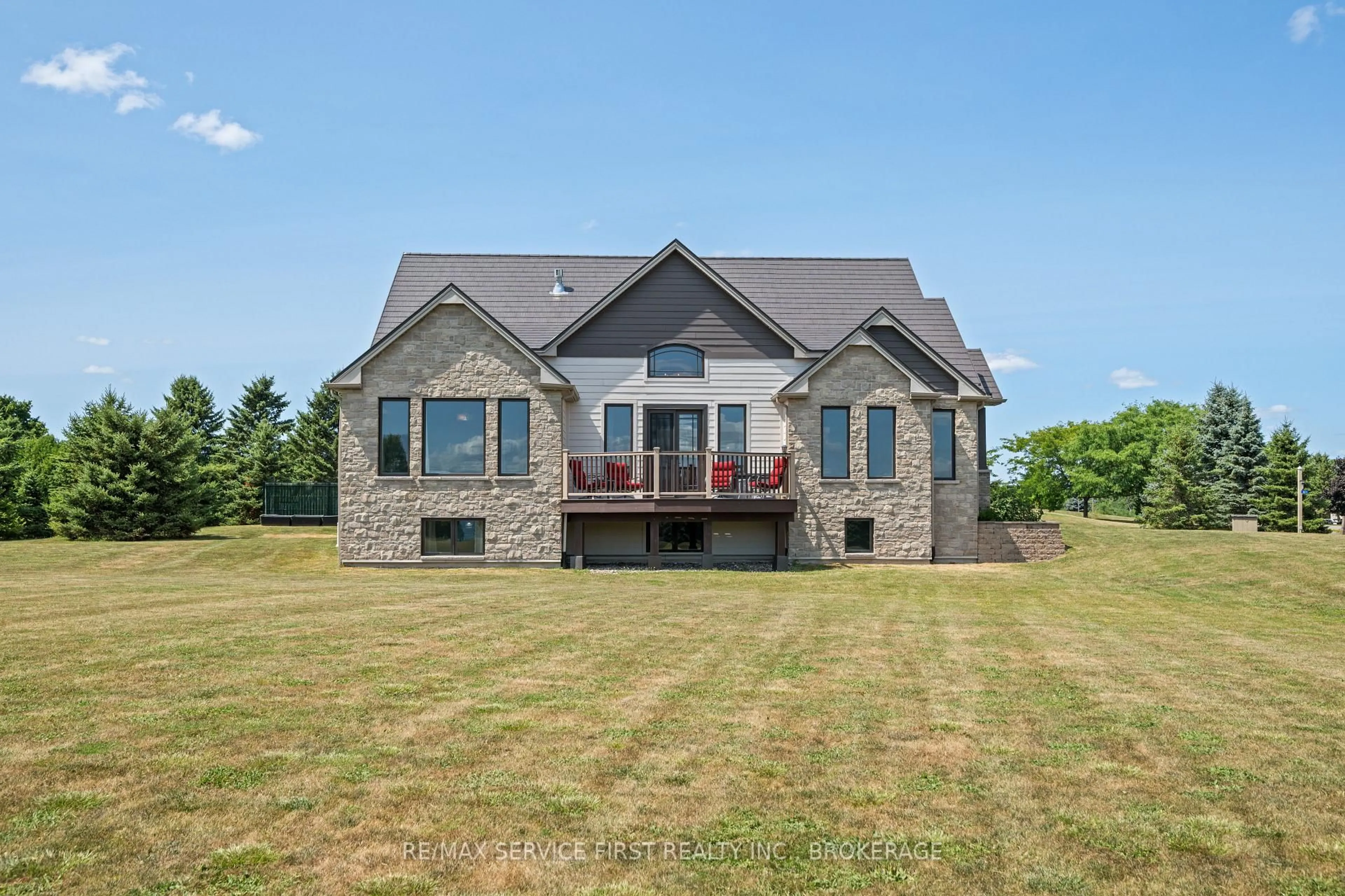 Home with brick exterior material, building for 103 Binnacle View Dr, Front of Leeds & Seeleys Bay Ontario K7G 2V5