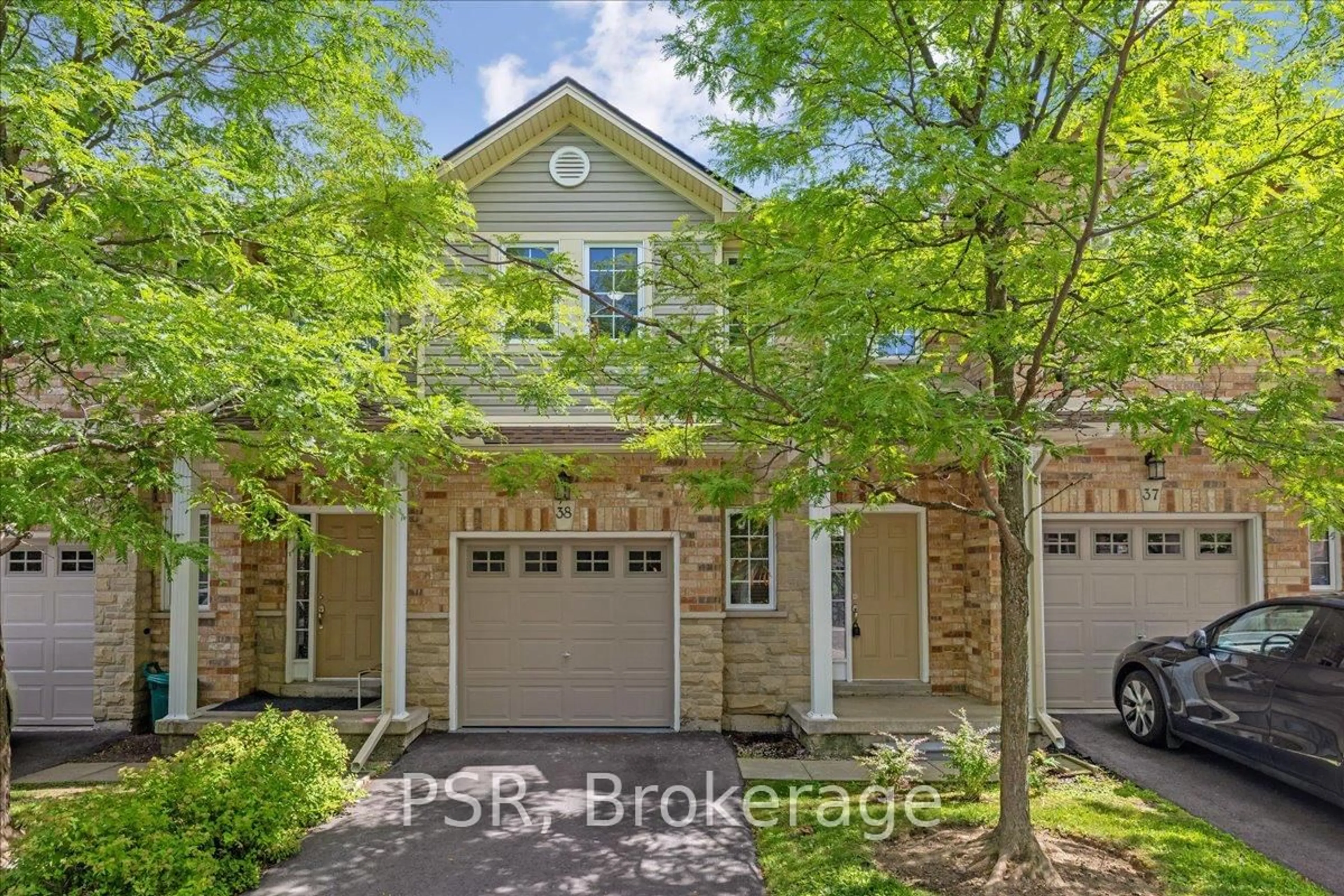 Home with brick exterior material, street for 60 Cloverleaf Dr #38, Hamilton Ontario L9K 1S8