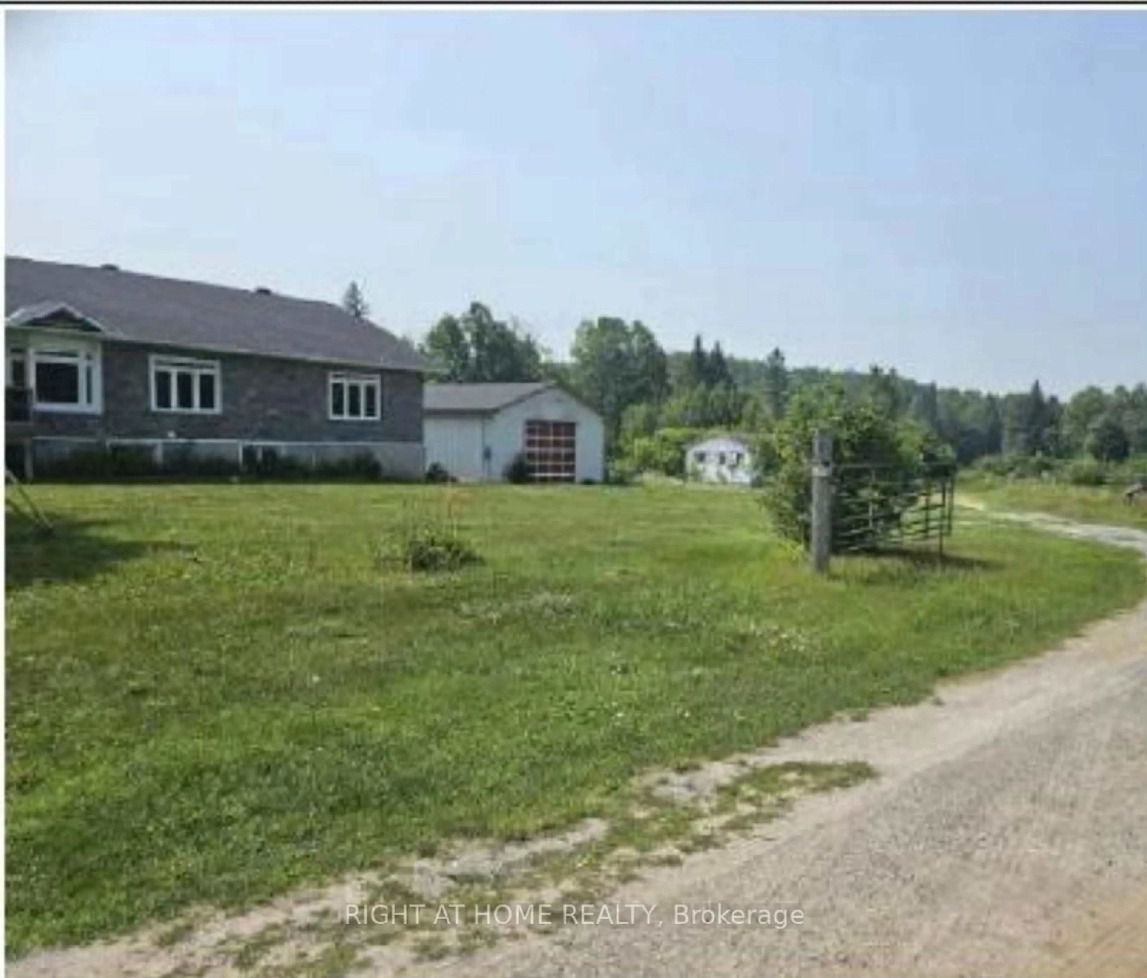 A pic from outside/outdoor area/front of a property/back of a property/a pic from drone, unknown for 4 Mineview Rd, Haley Station Ontario K0J 1Y0