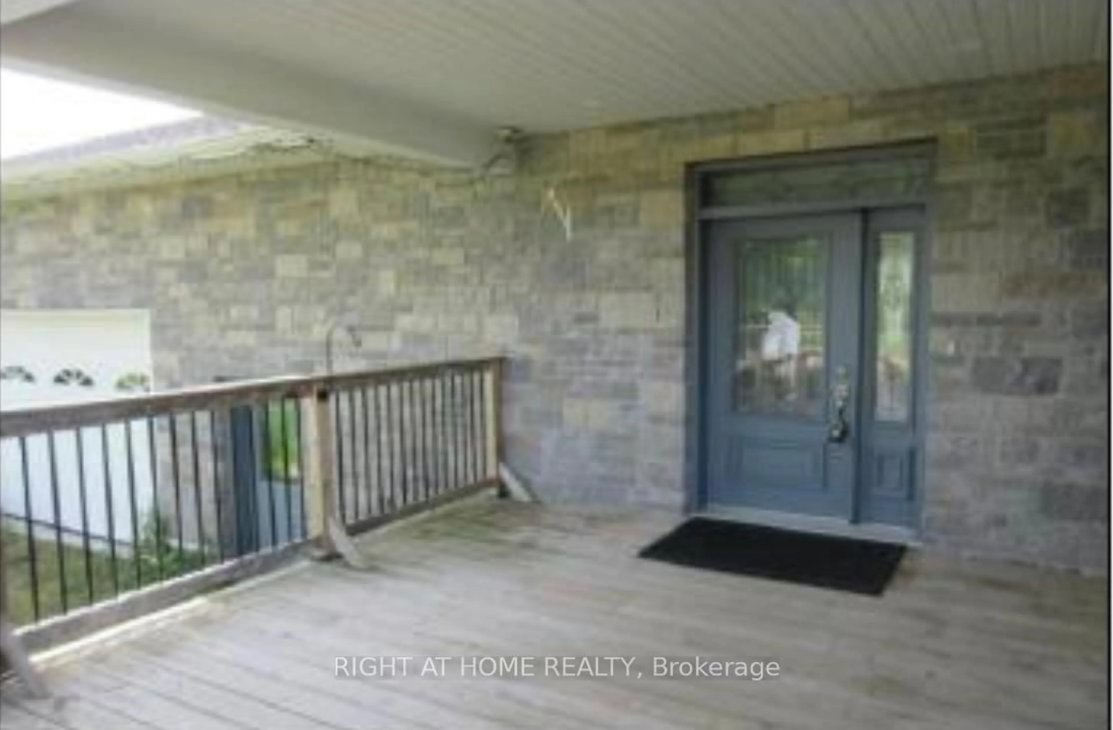 Indoor entryway for 4 Mineview Rd, Haley Station Ontario K0J 1Y0