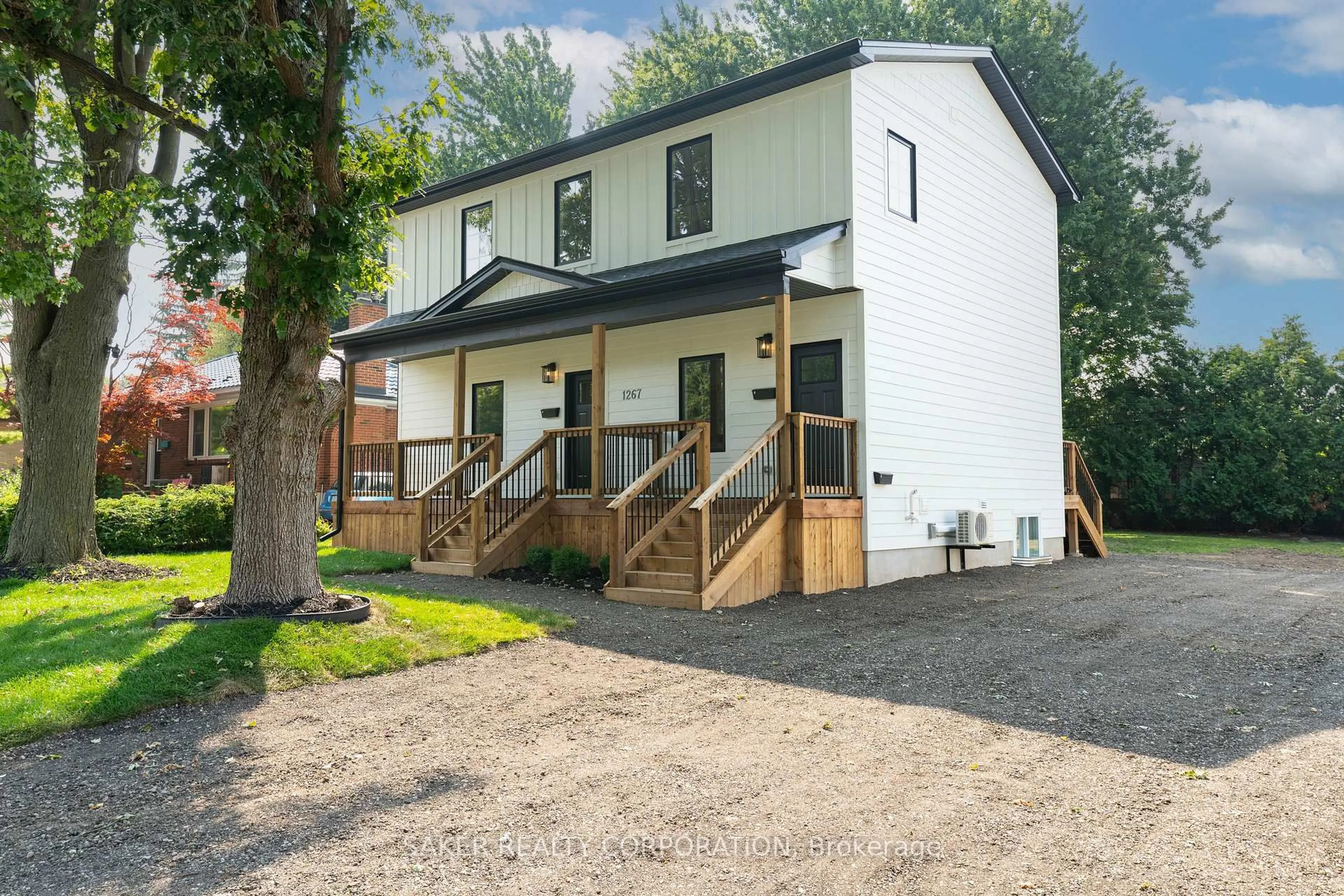 Unknown for 1267 Hillcrest Ave, London East Ontario N5Y 4N3