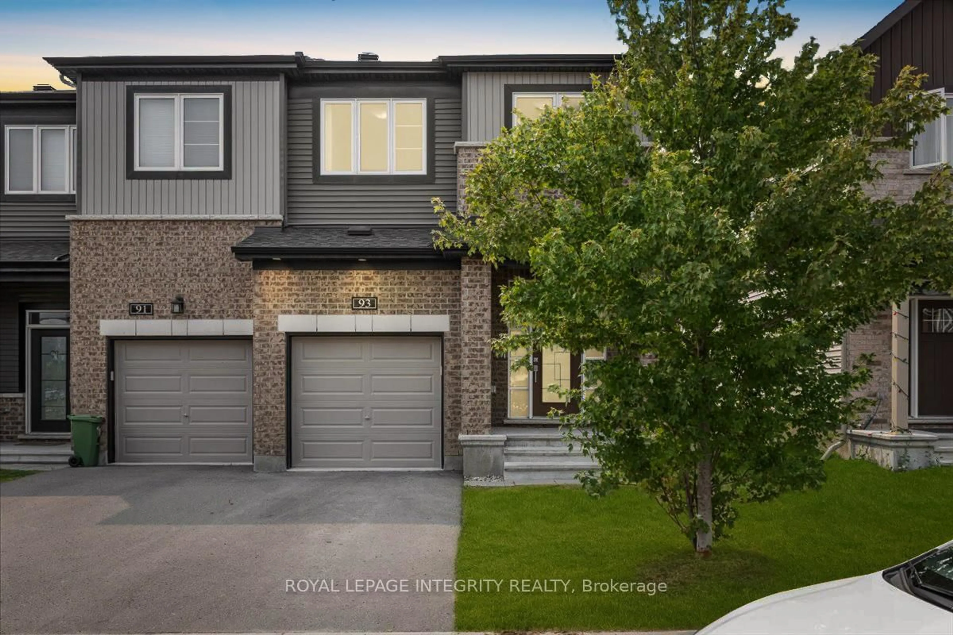 Unknown for 93 Aura Ave, Ottawa Ontario K2J 6R8