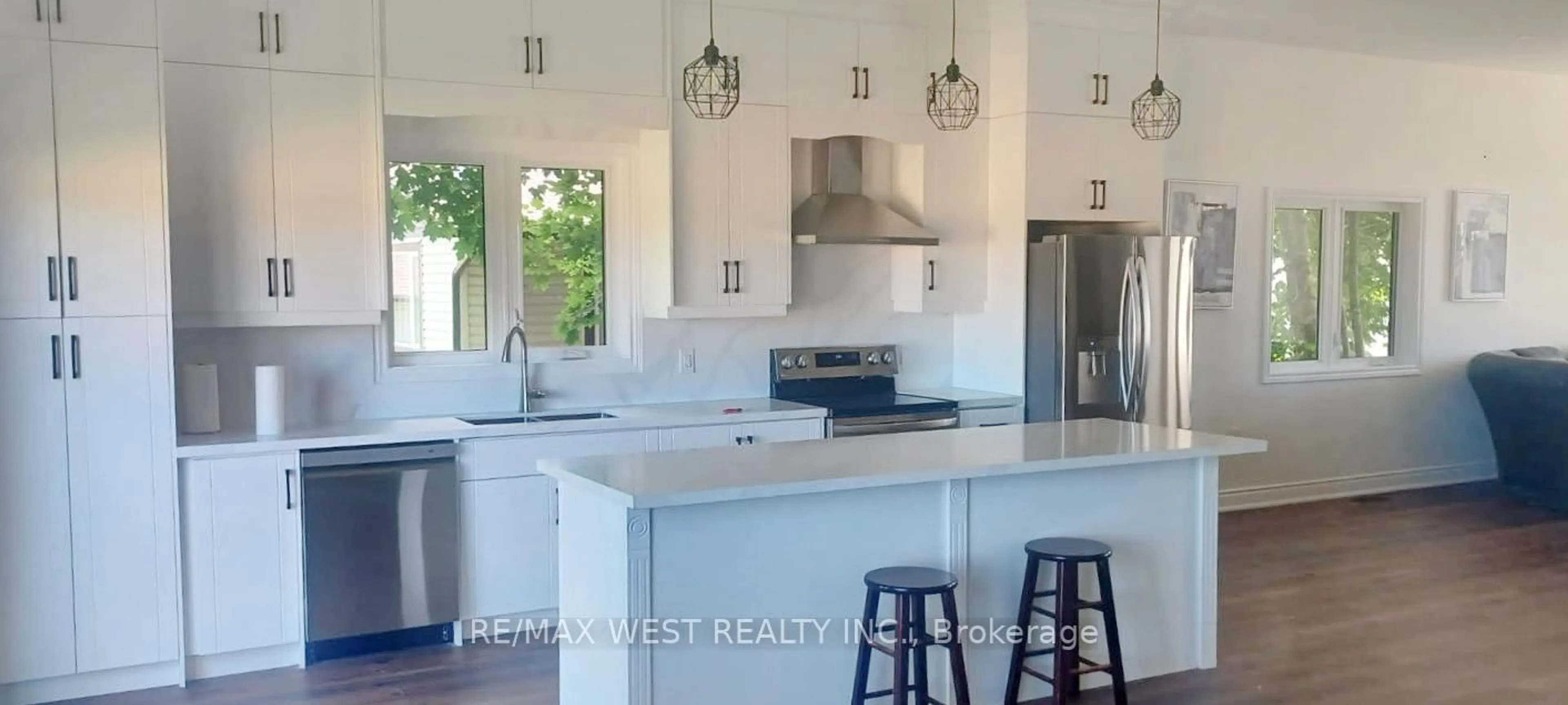 Open concept kitchen, ceramic/tile floor for 215 Forler St, West Grey Ontario N0G 2M0