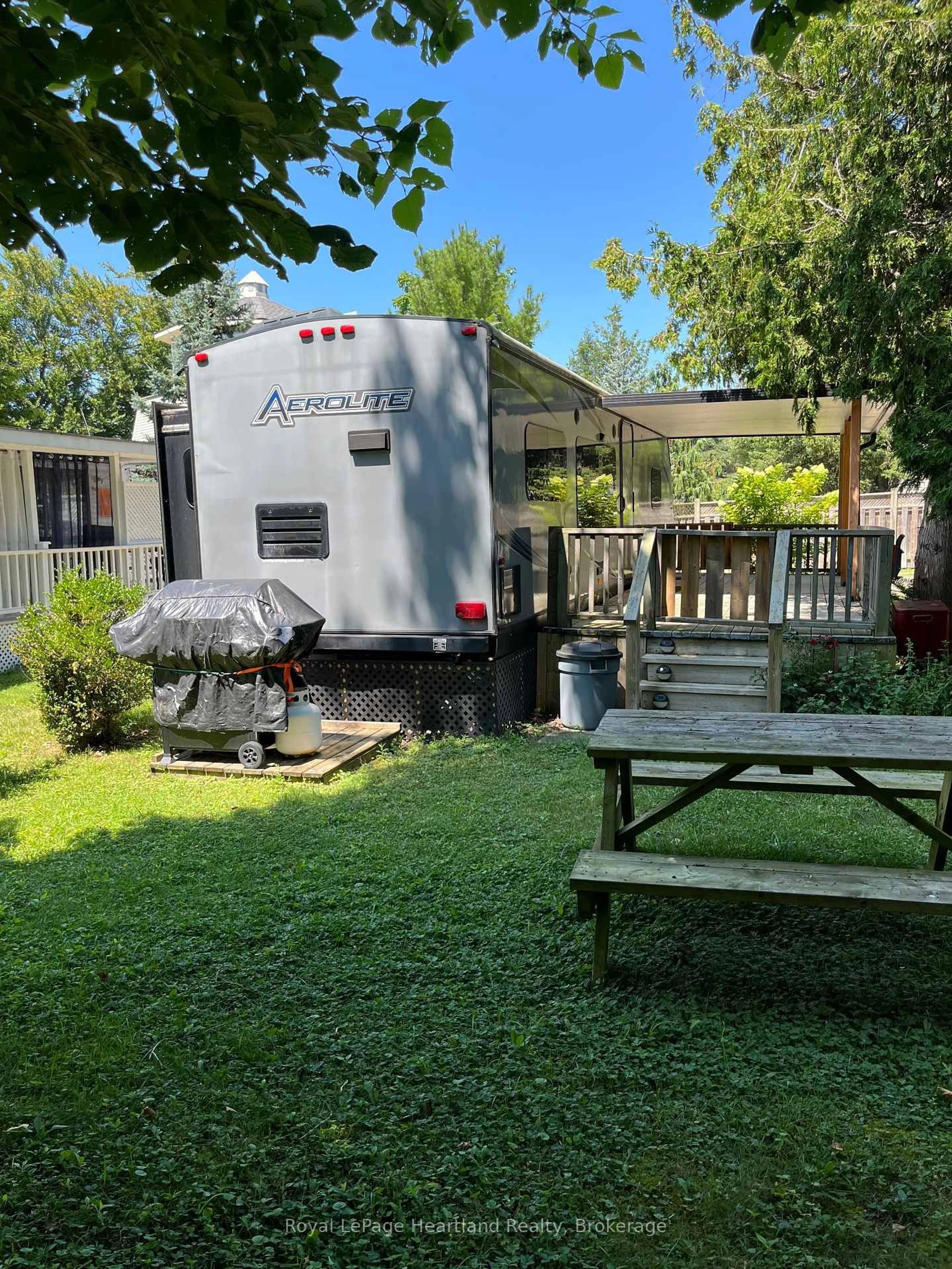 Patio, mountain view for 6 Lighthouse Cove Rd, Bluewater Ontario N0M 1G0