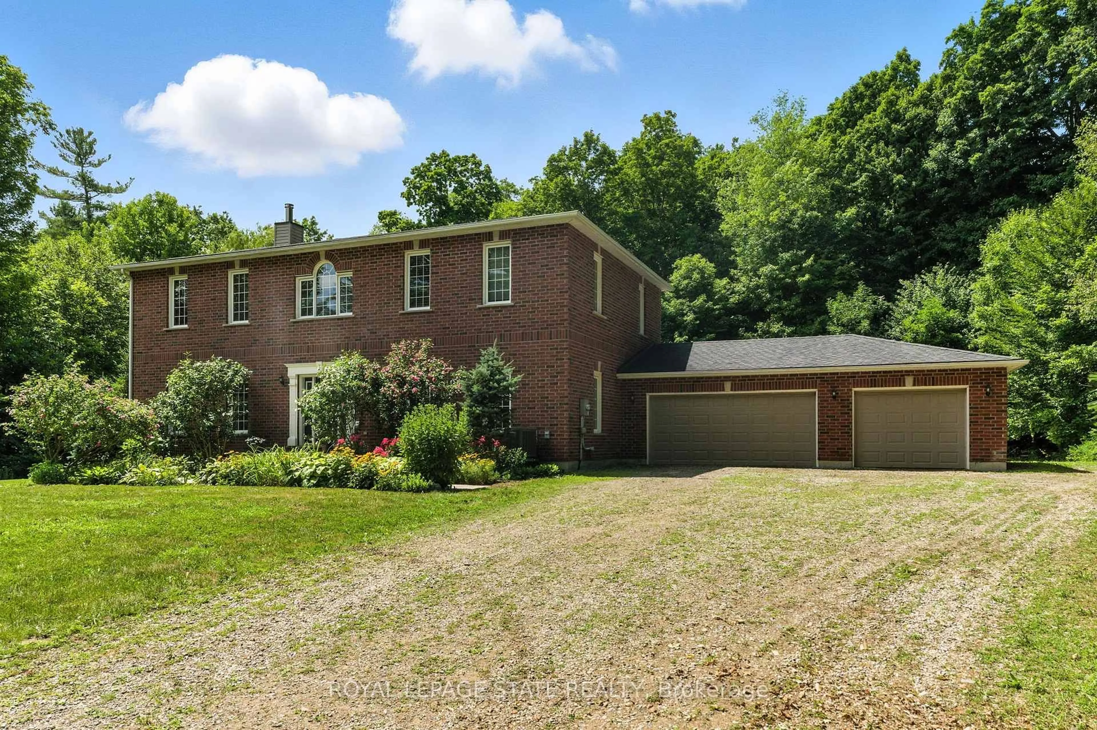 Home with brick exterior material, street for 718 Field Rd, Hamilton Ontario L0R 1T0