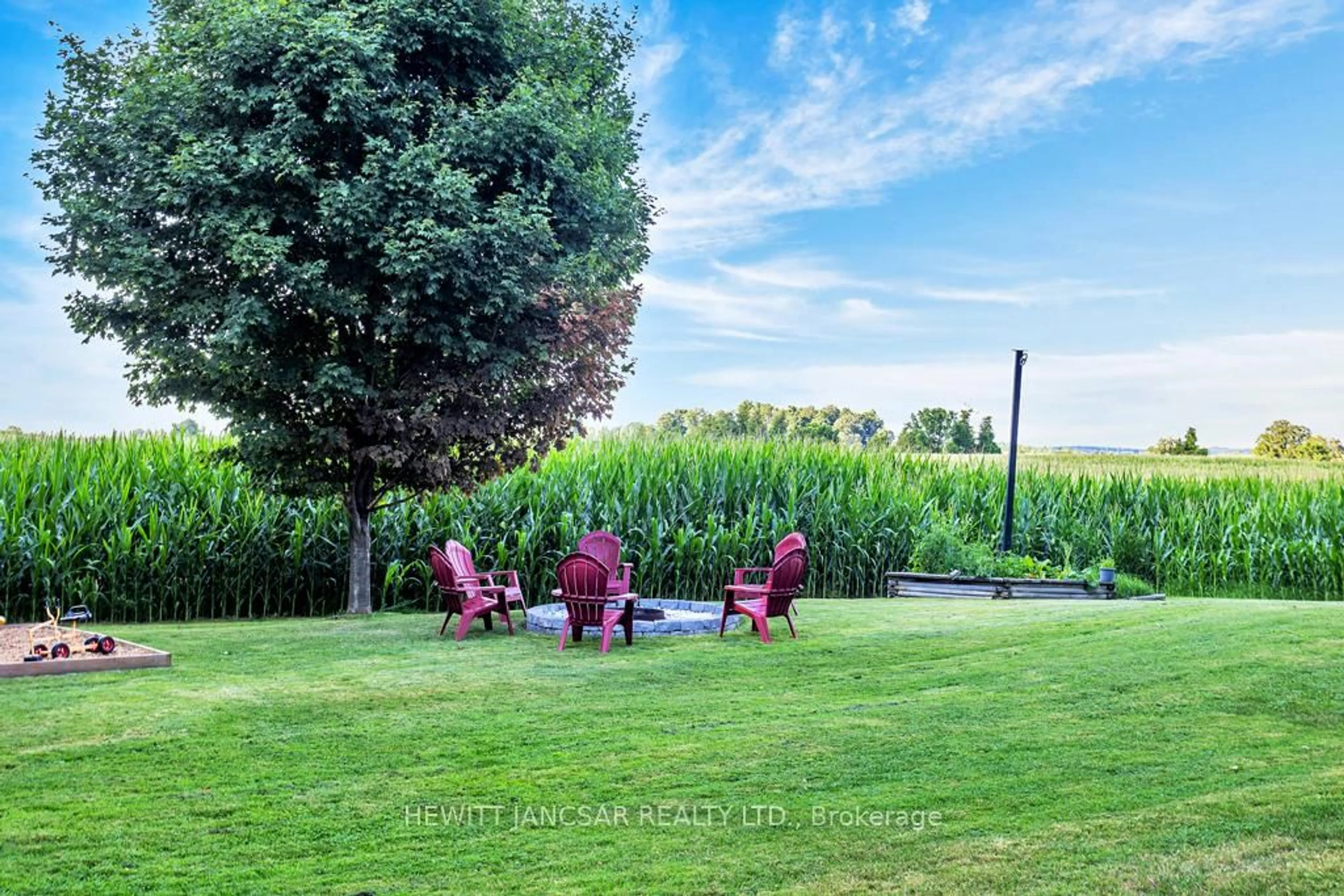 Patio, unknown for 926481 Township Road 13, Blandford-Blenheim Ontario N0J 1B0