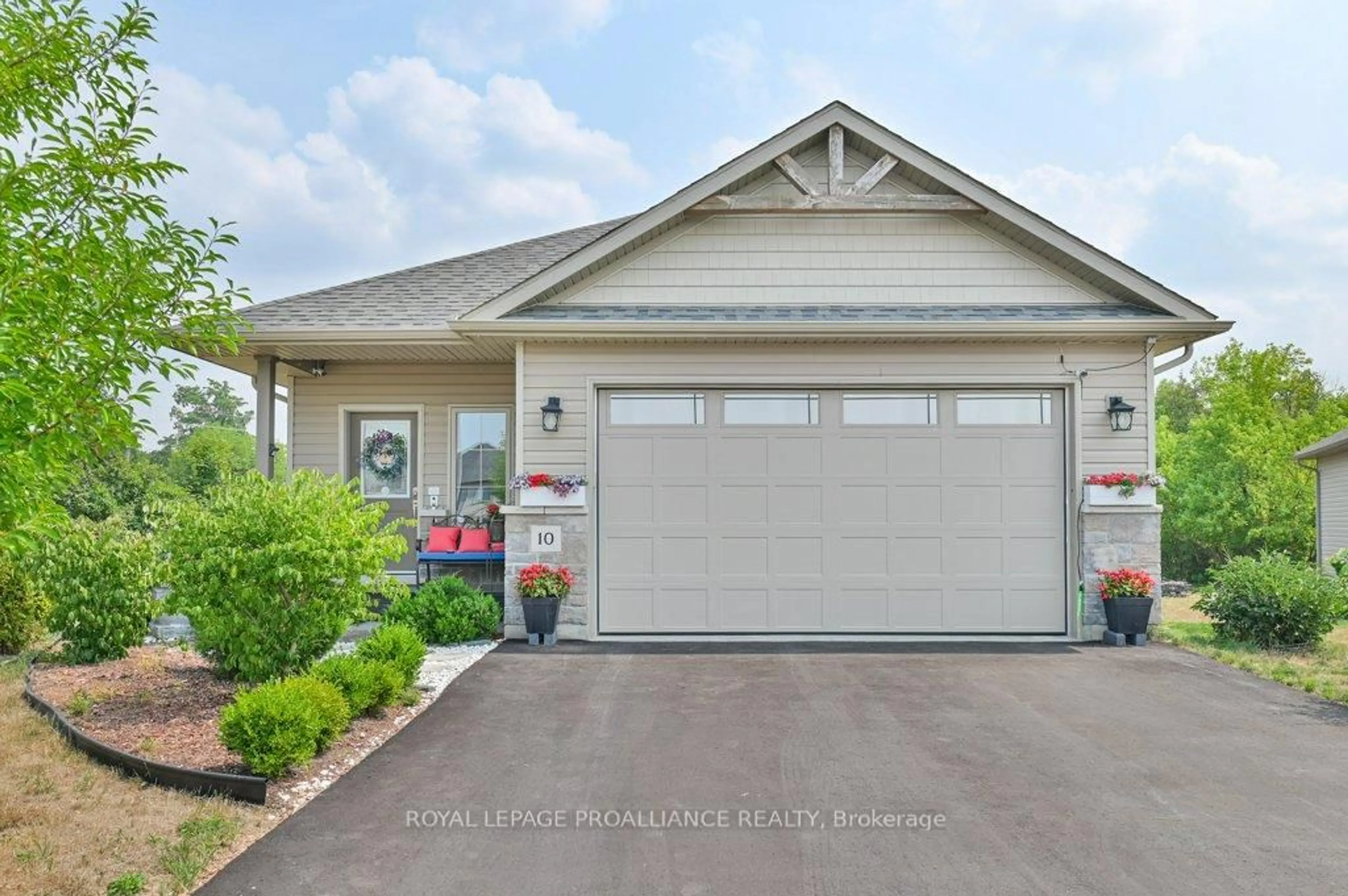 Home with vinyl exterior material, street for 10 Barley Tr, Stirling Ontario K0K 3E0