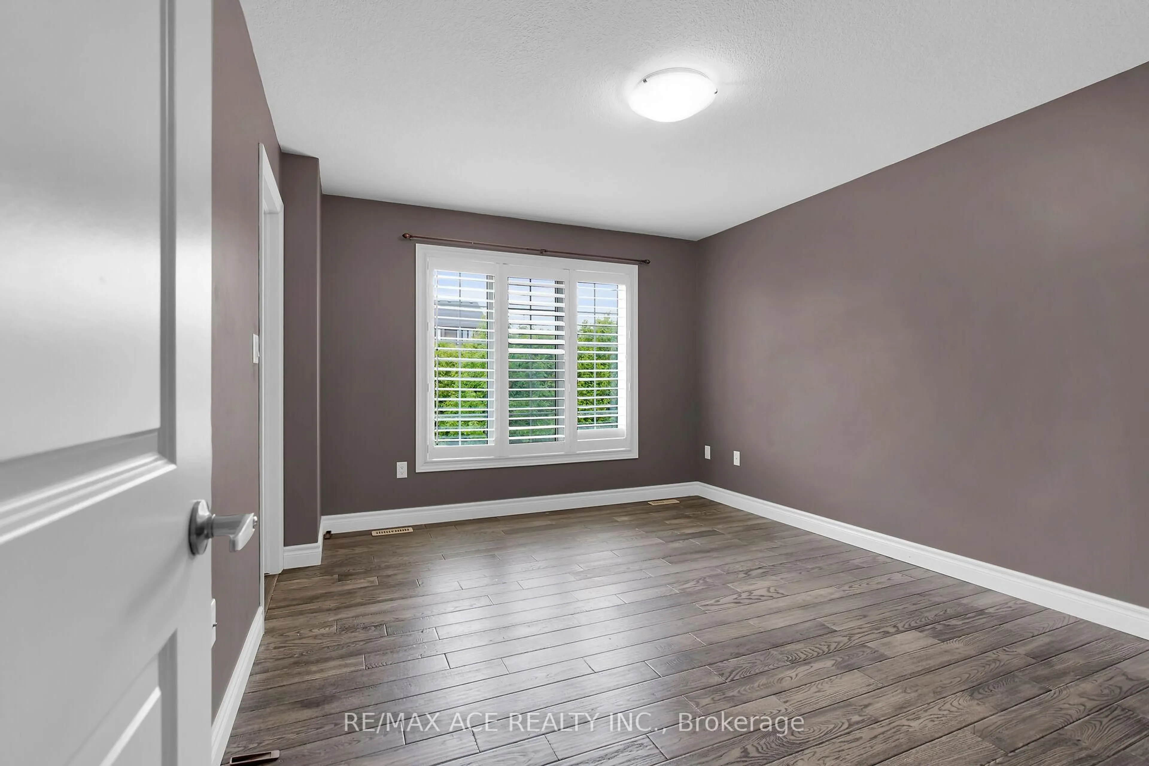 A pic of a room for 2235 Blackwater Rd #72, London North Ontario N5X 0L8