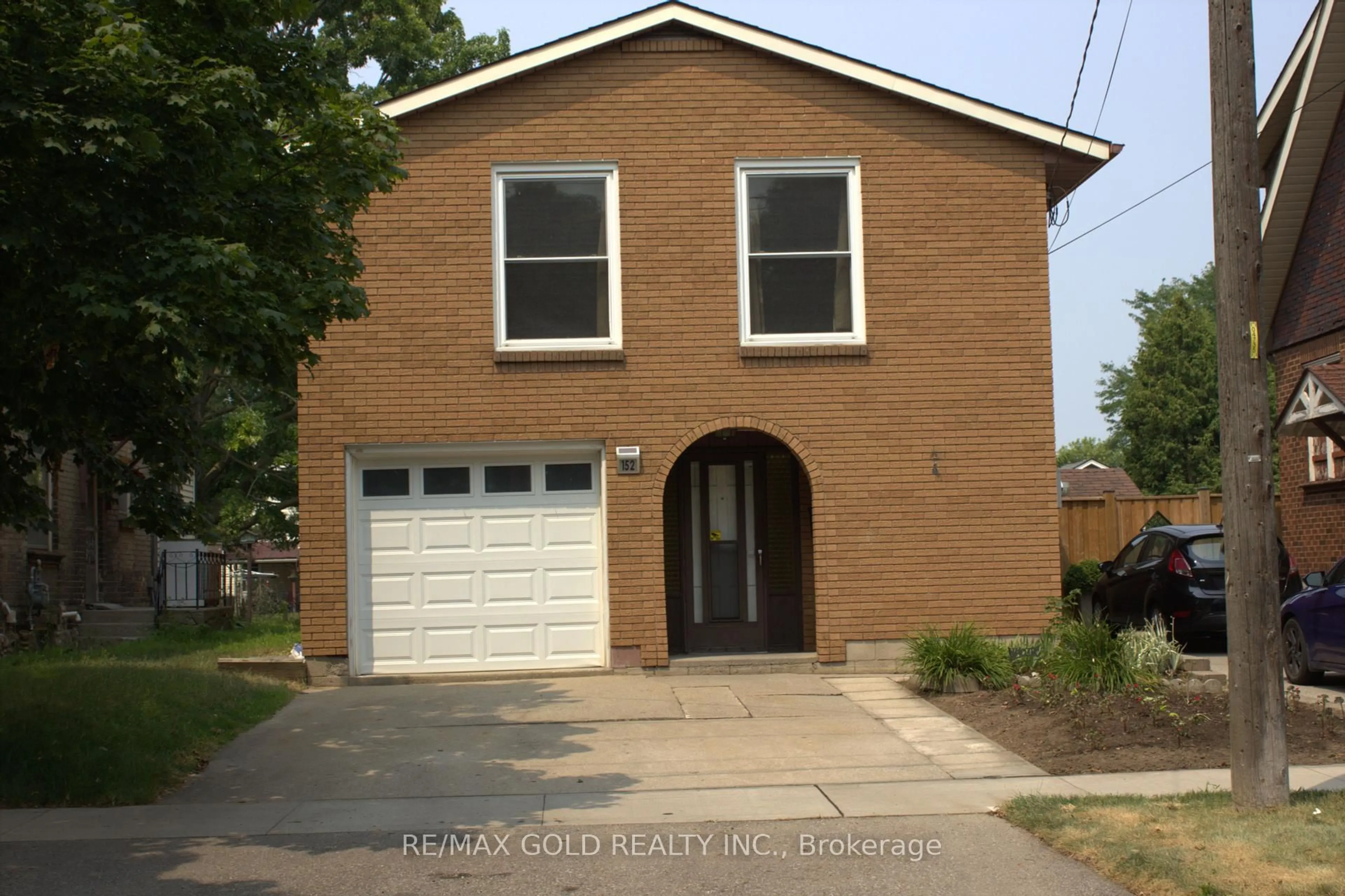 Home with brick exterior material, street for 152 Elgin St, Brantford Ontario N3S 5A5