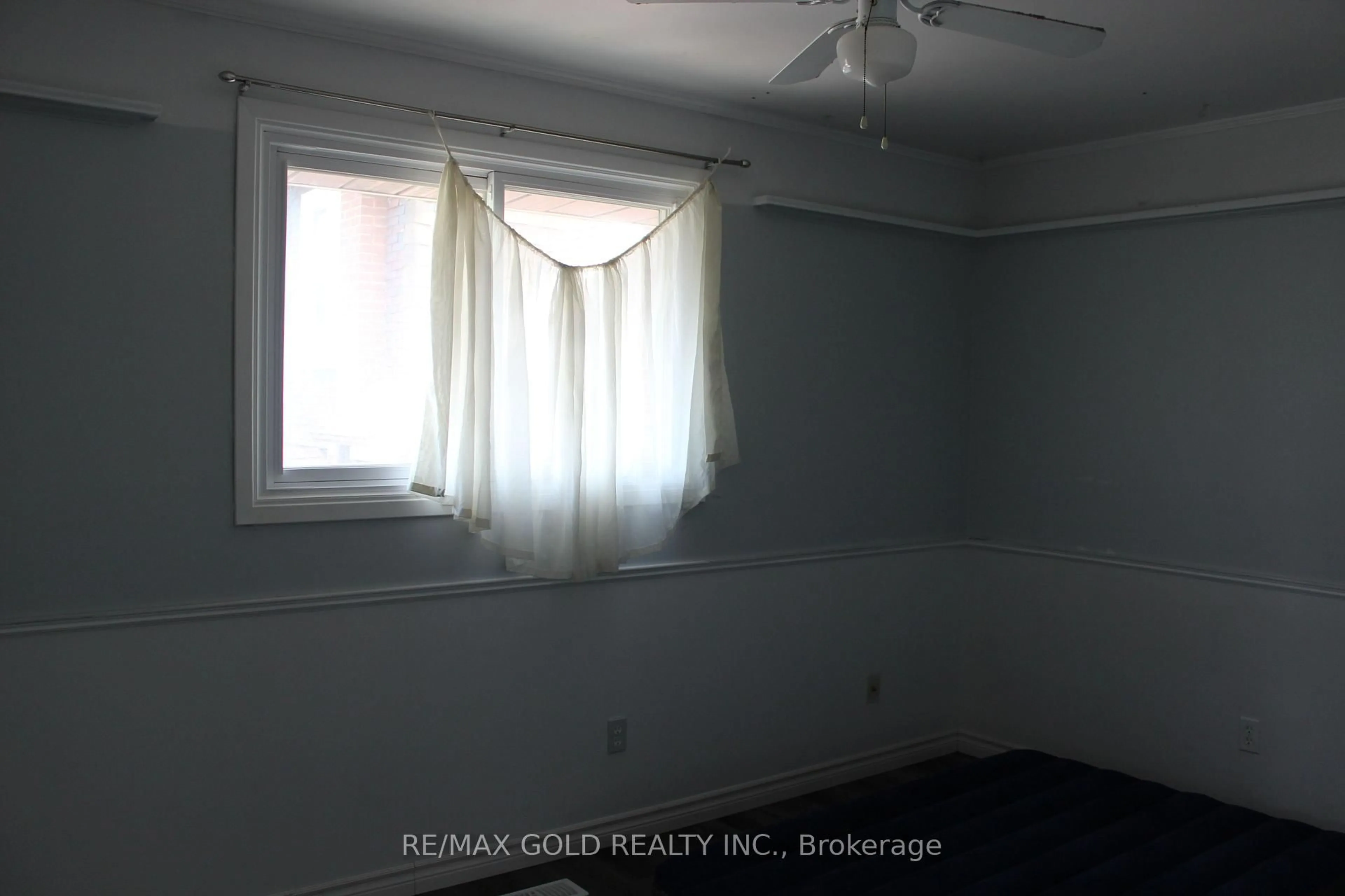 A pic of a room for 152 Elgin St, Brantford Ontario N3S 5A5