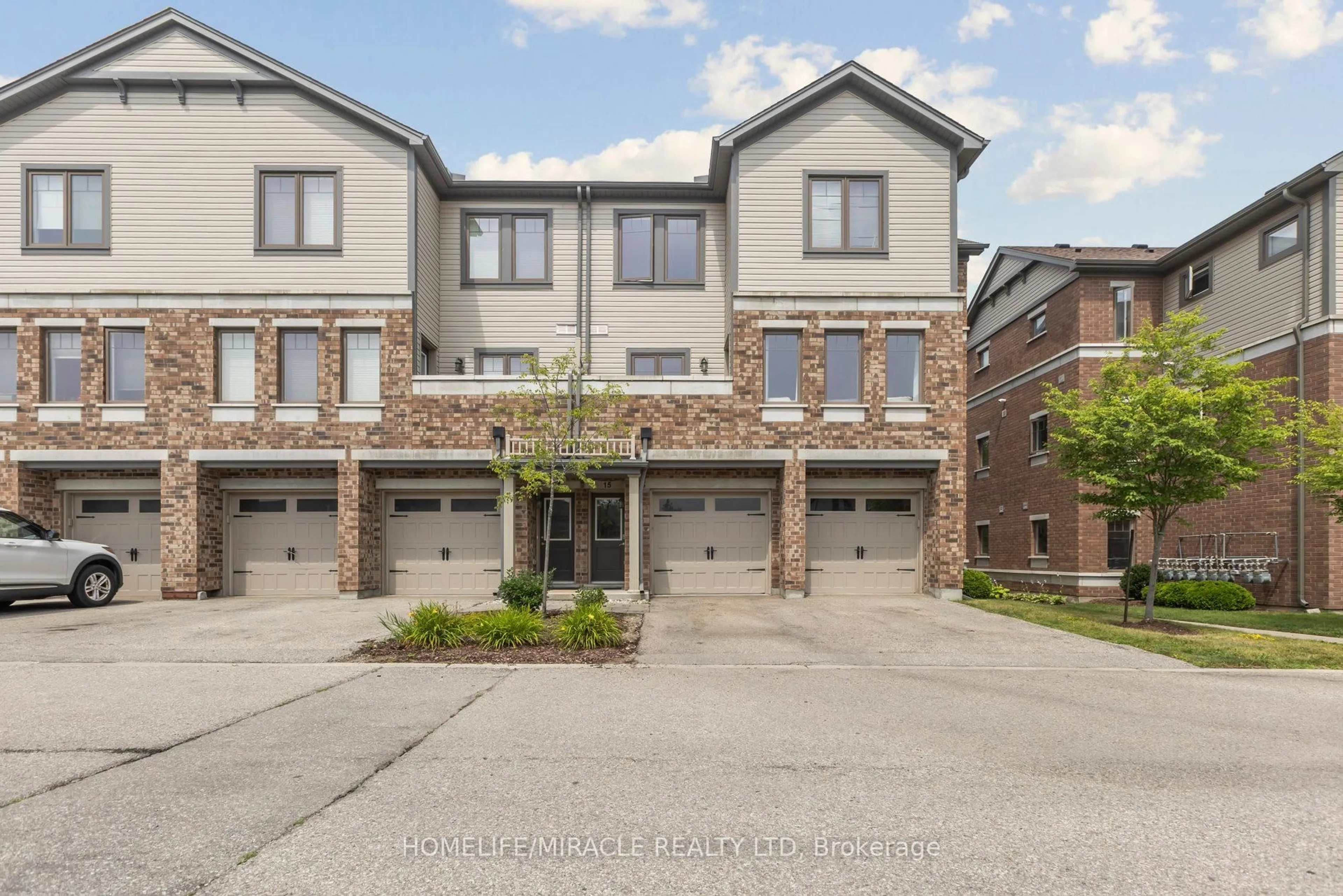 Unknown for 39 Kay Cres #15, Guelph Ontario N1L 1H1
