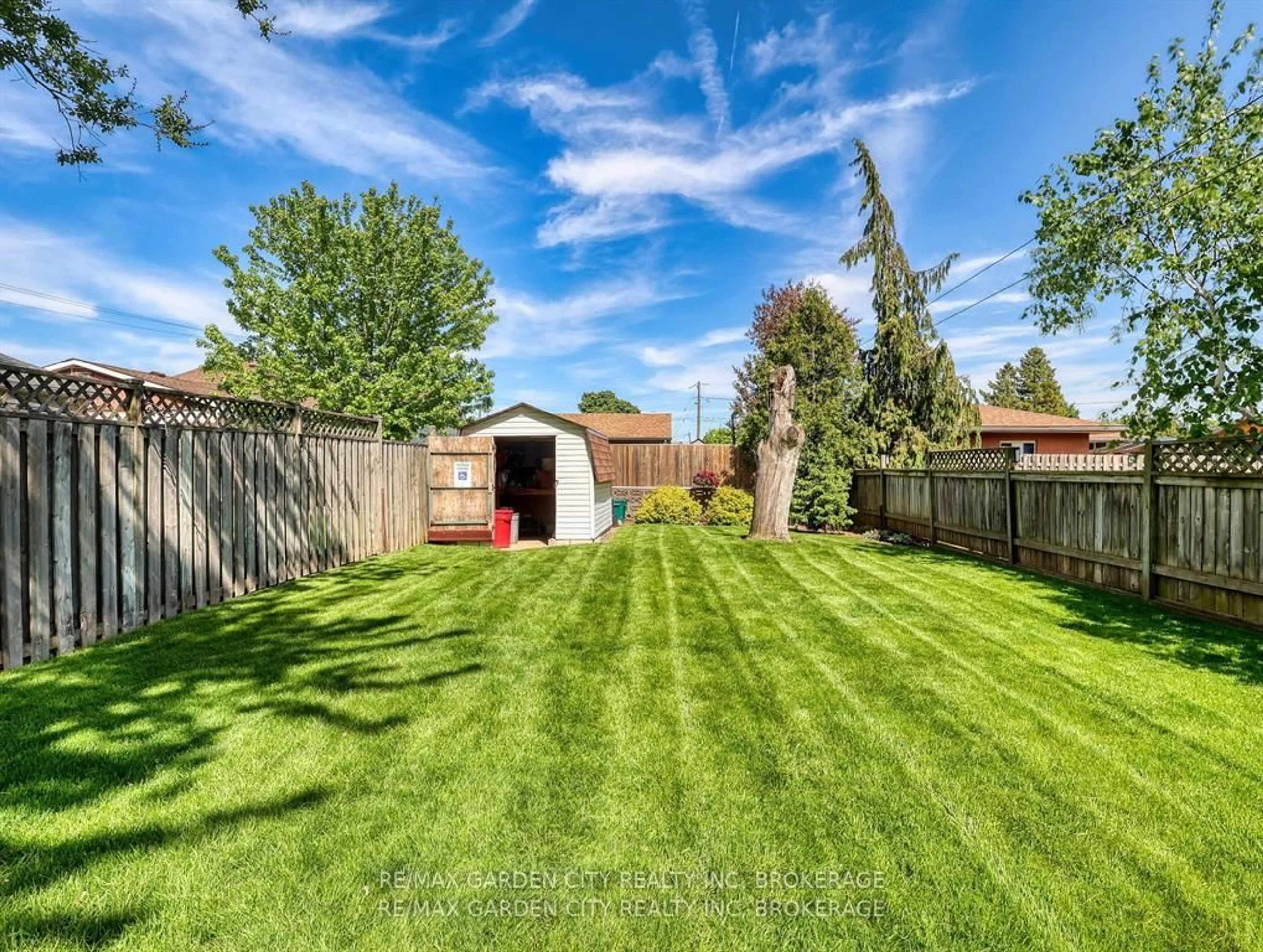 Shed for 4395 Ontario St, Lincoln Ontario L0R 1B0