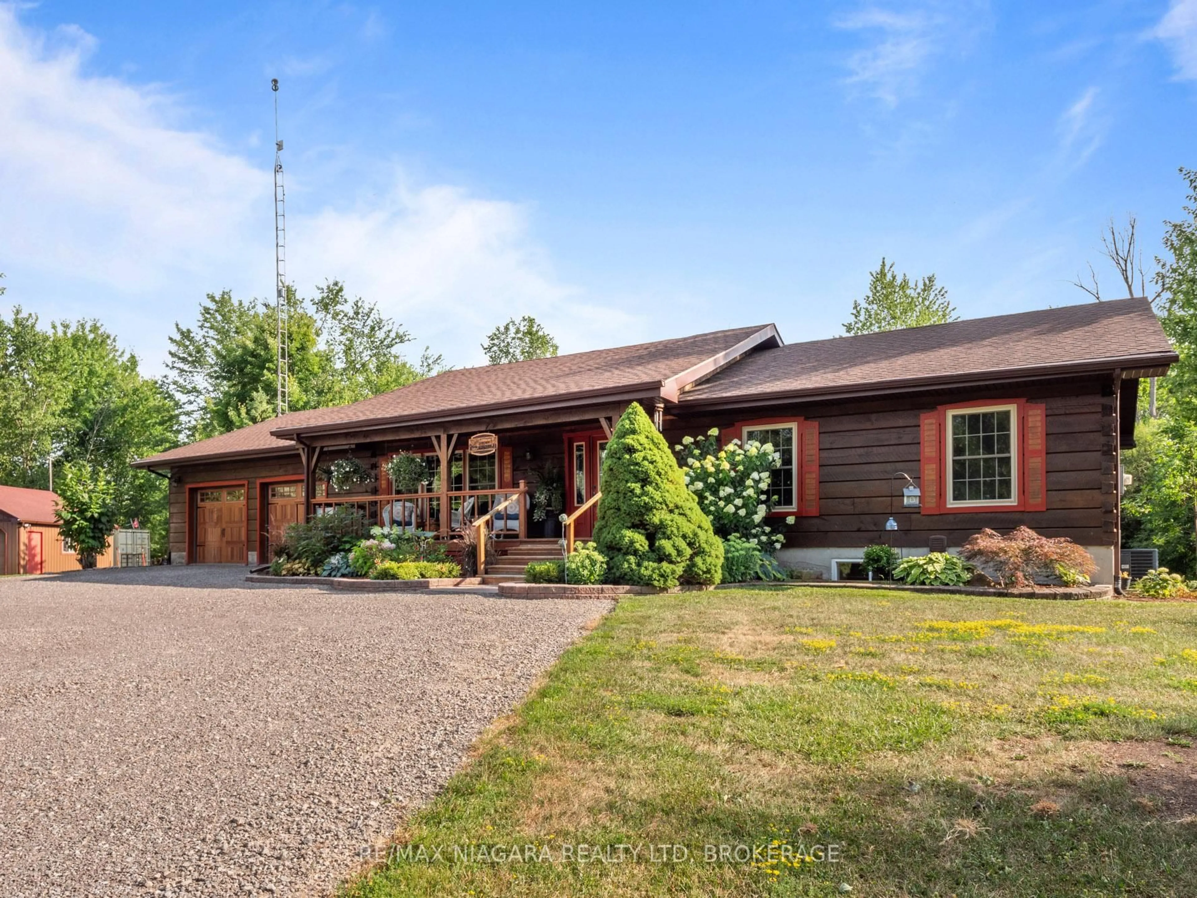 Home with brick exterior material, street for 15 Keefer Dr, Welland Ontario L3B 5N7