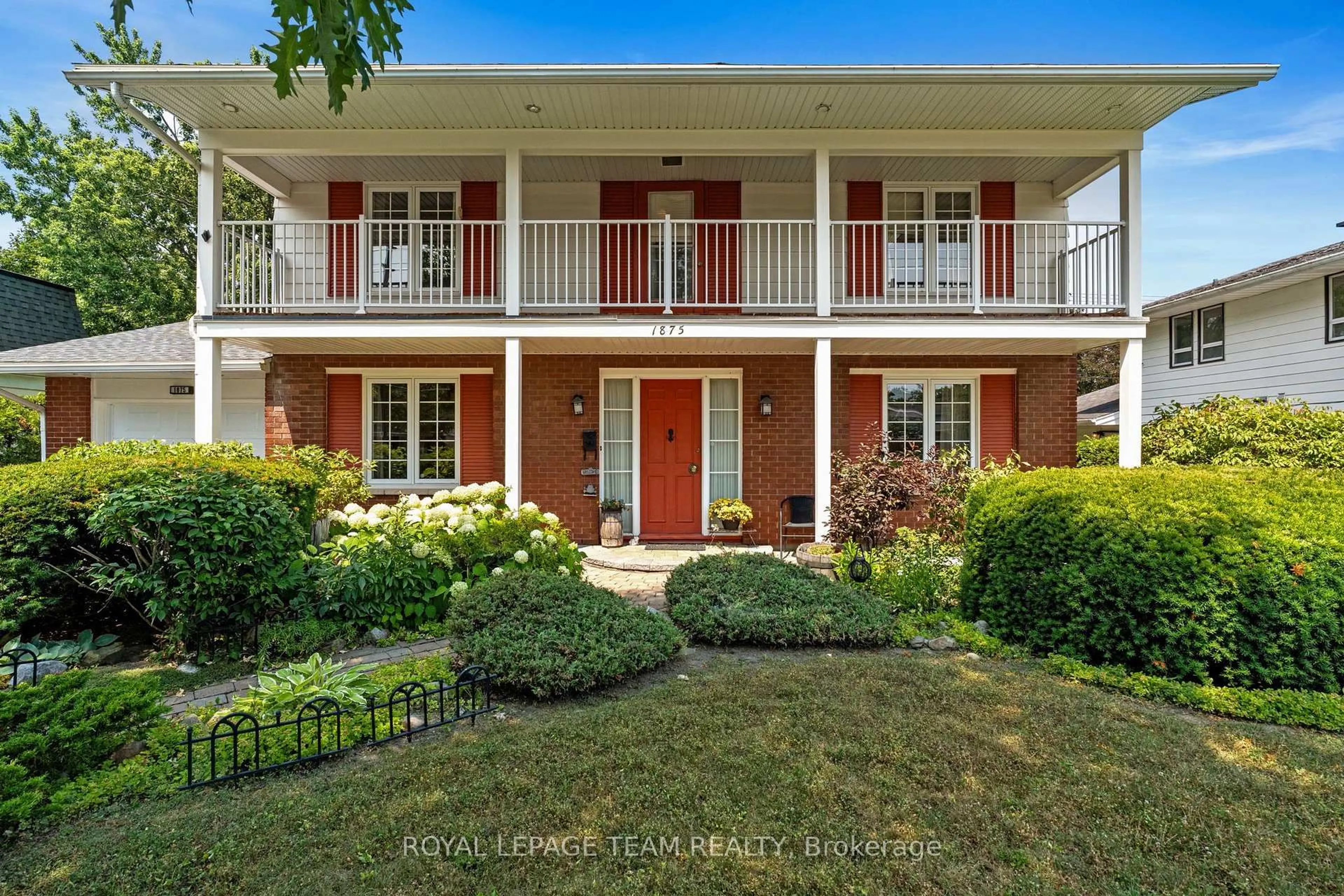 Home with brick exterior material, street for 1875 Kilborn Ave, Ottawa Ontario K1H 6N3