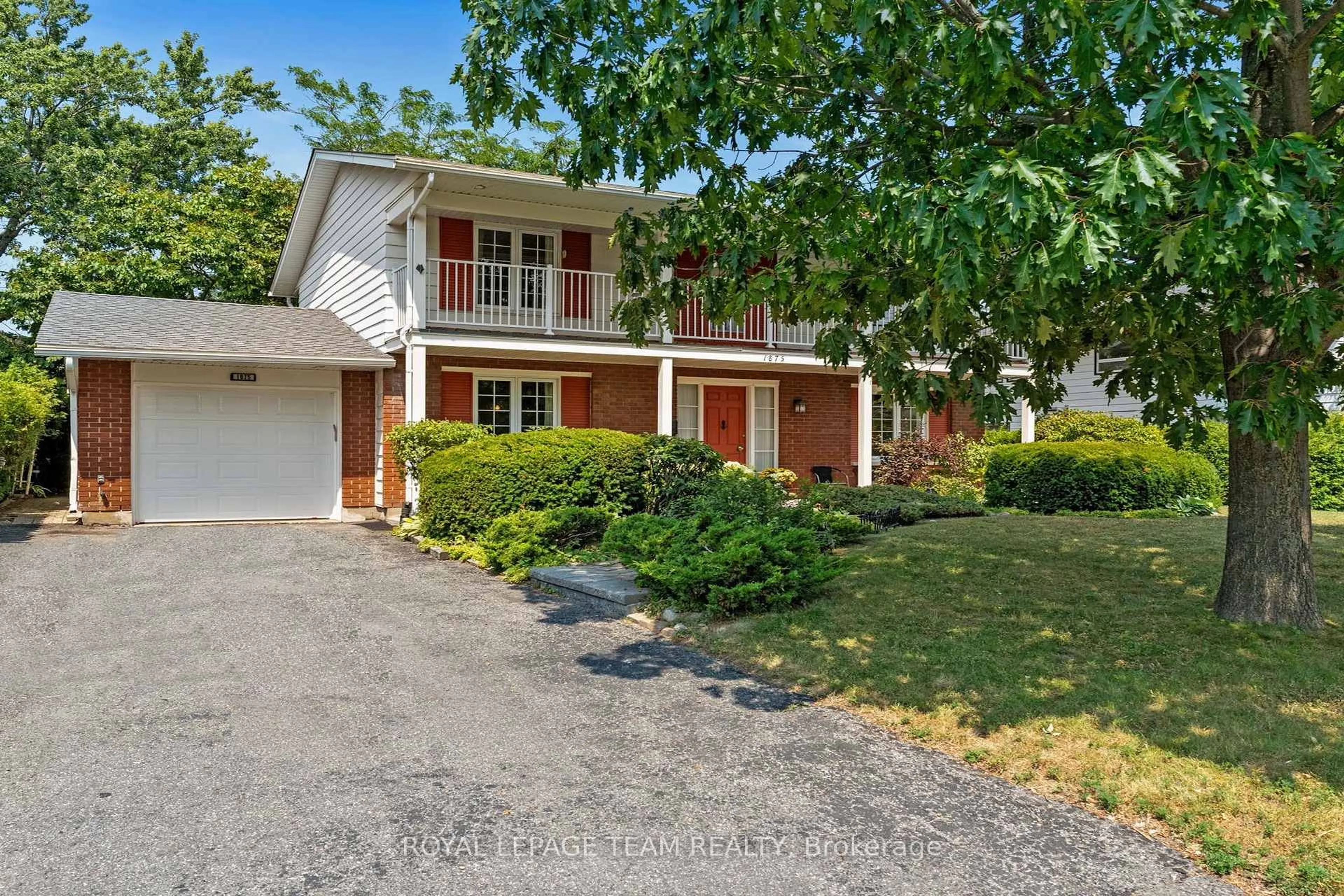 Unknown for 1875 Kilborn Ave, Ottawa Ontario K1H 6N3