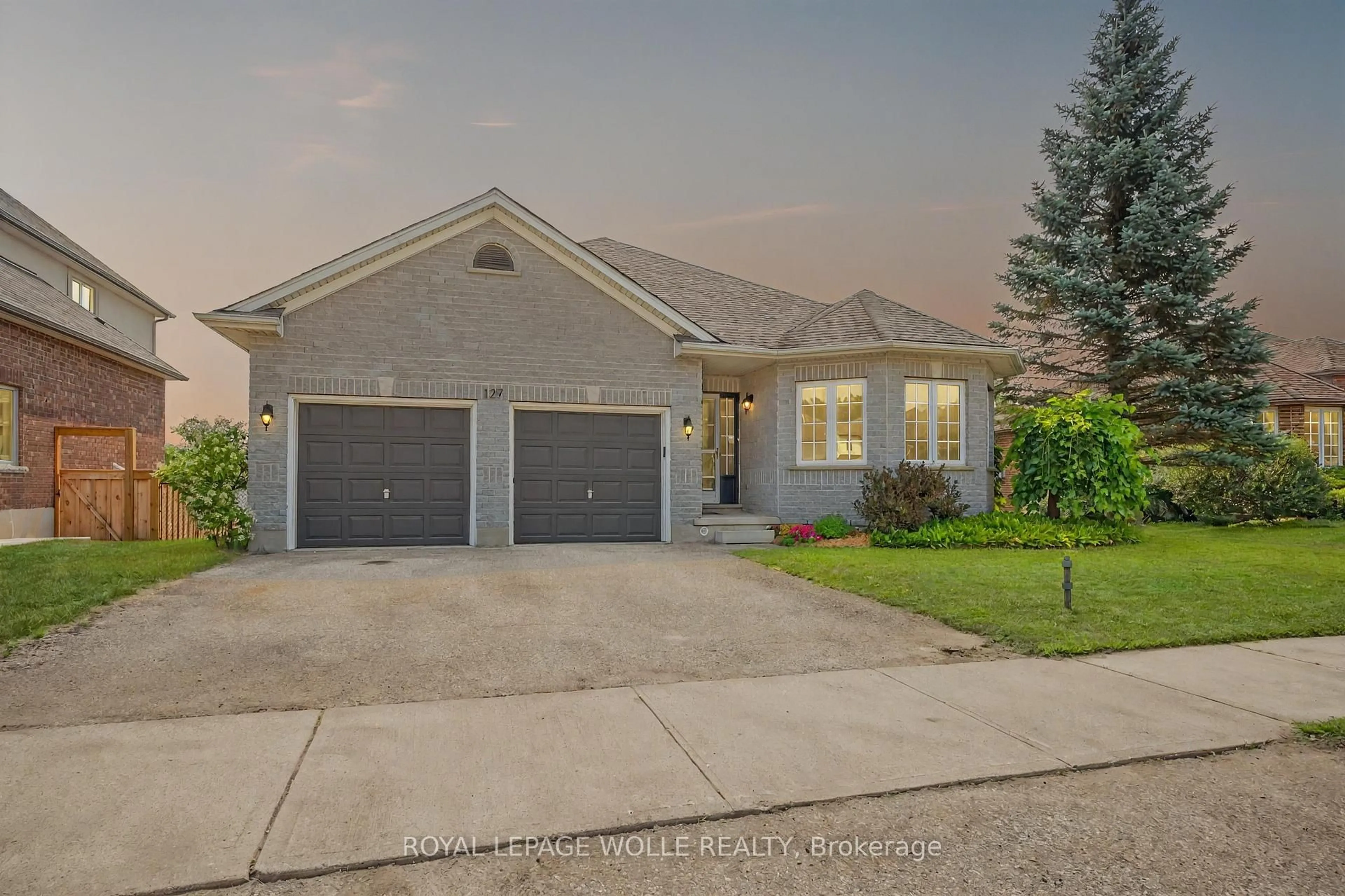 Unknown for 127 Chandos Dr, Kitchener Ontario N2A 3Z5