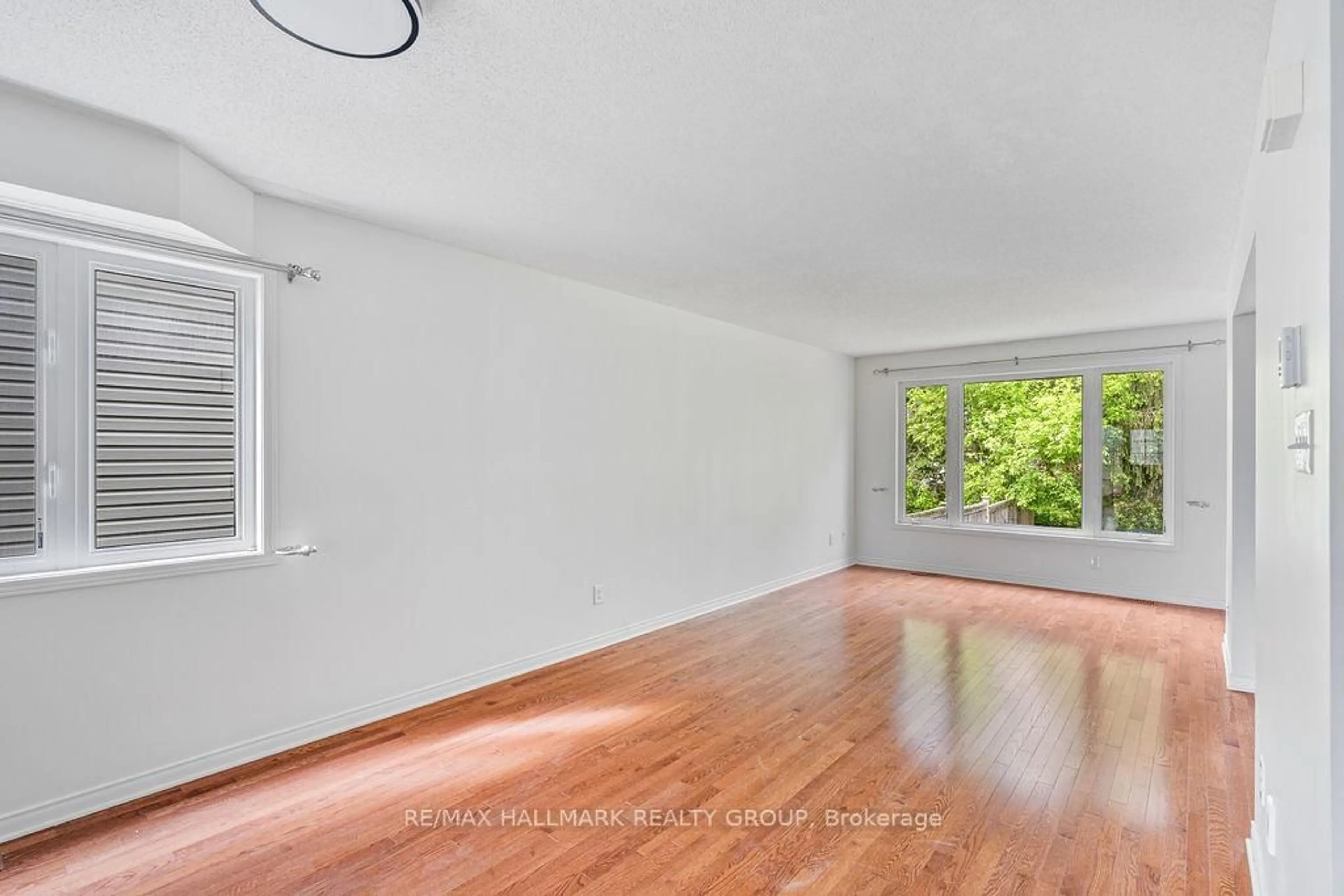 A pic of a room for 217 Vision St, Ottawa Ontario K4M 0B5