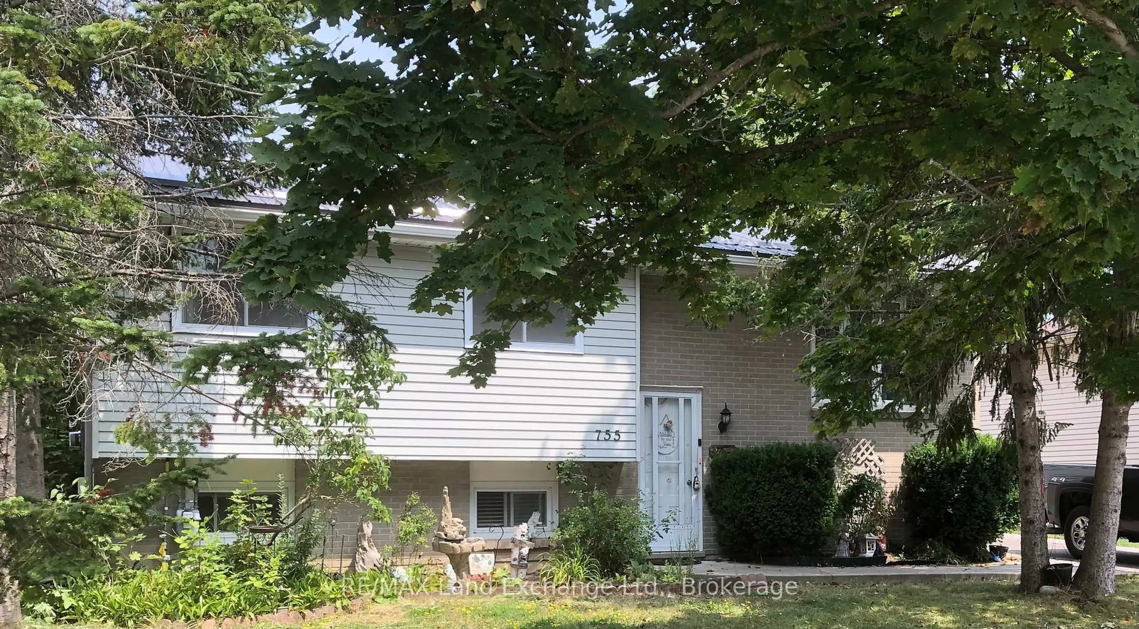 Home with vinyl exterior material, street for 755 Palmateer Dr, Kincardine Ontario N2Z 1R8