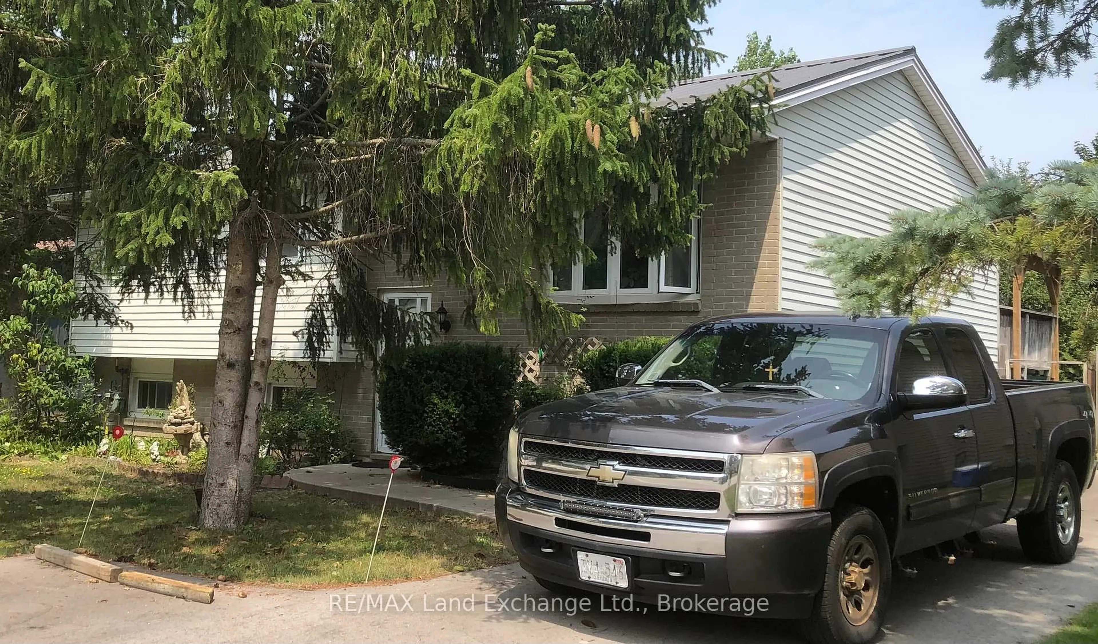 Unknown for 755 Palmateer Dr, Kincardine Ontario N2Z 1R8