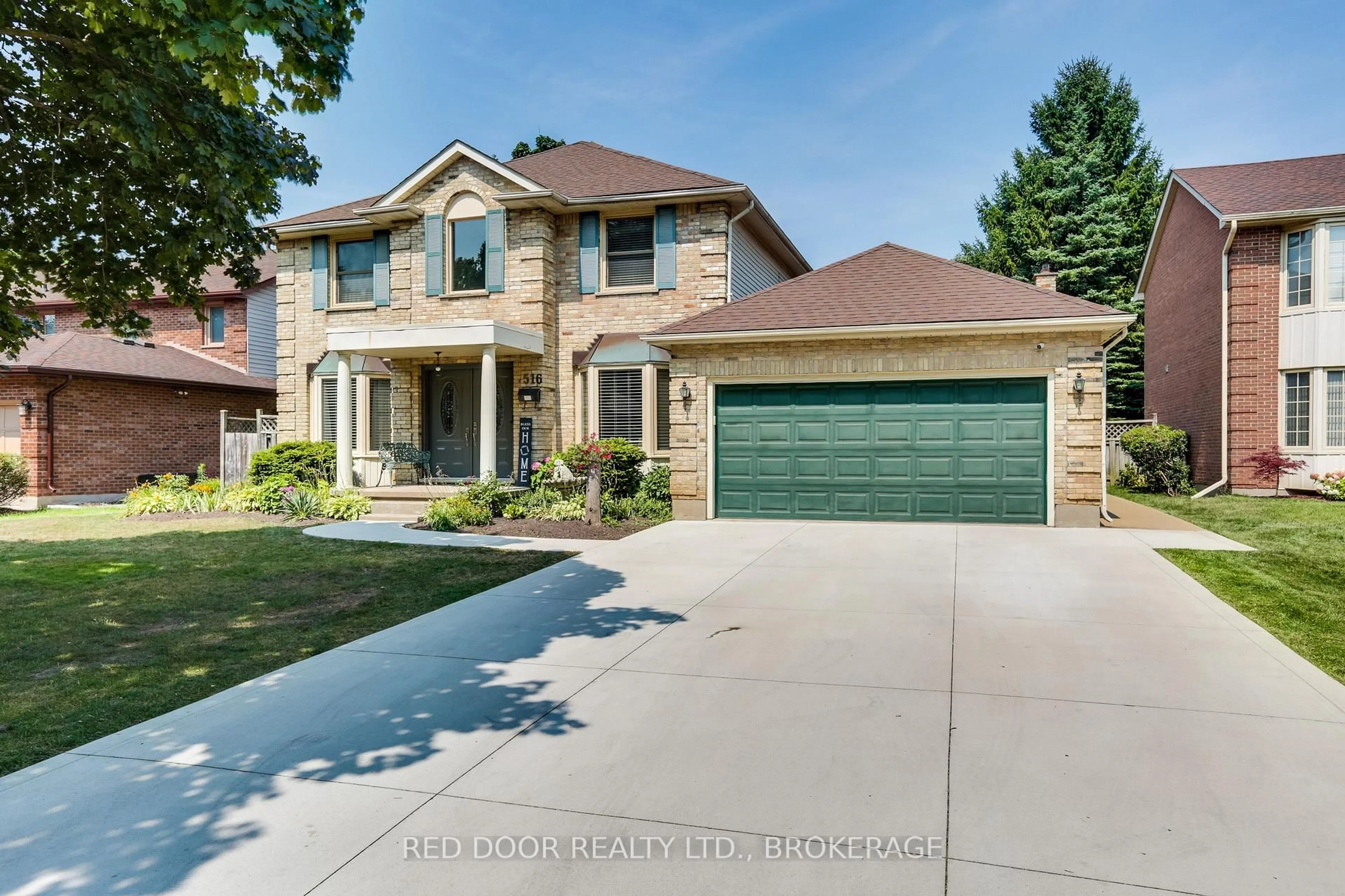 Home with brick exterior material, street for 516 Jeffreybrook Dr, London North Ontario N5X 2S6