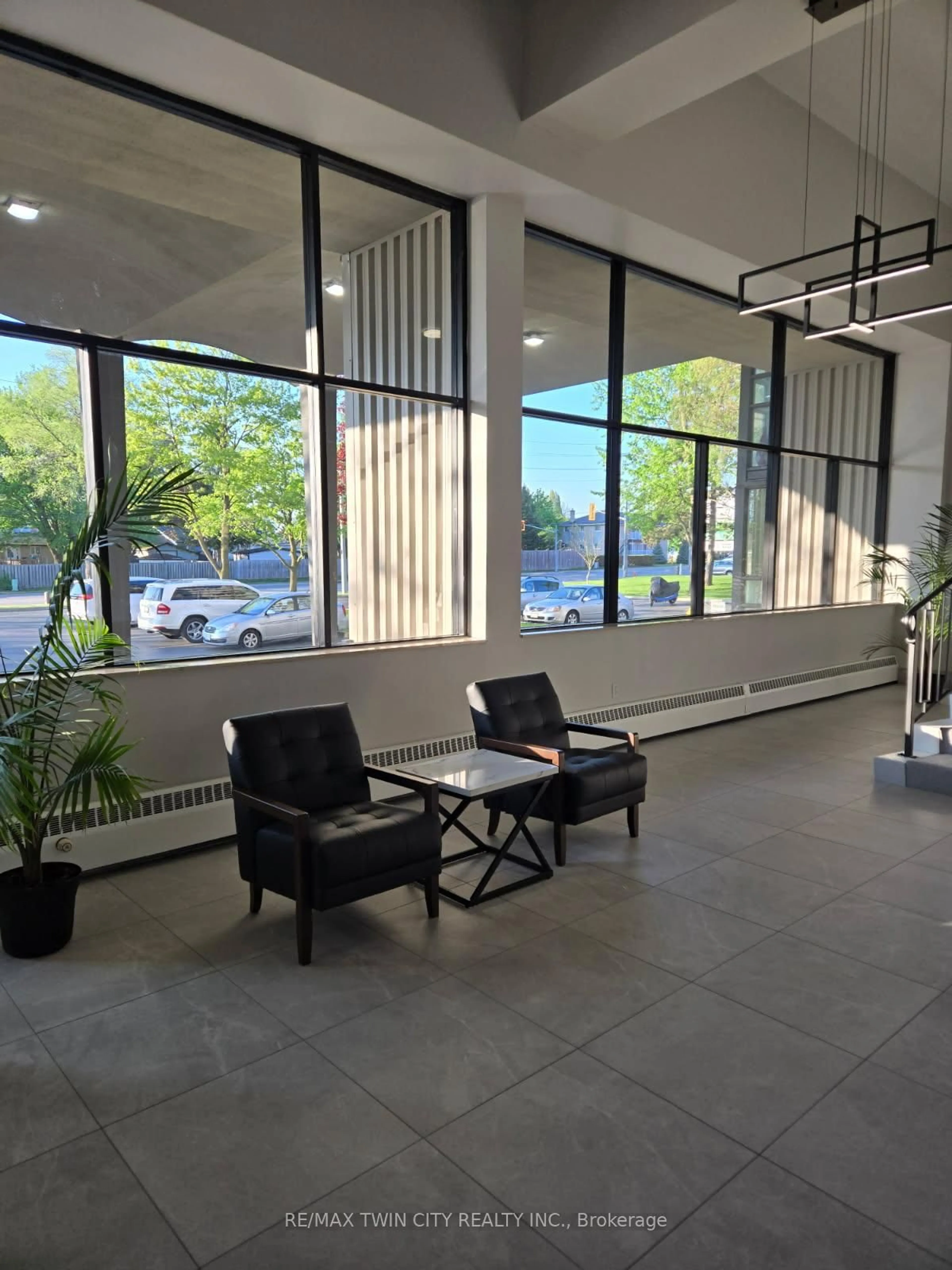 Lobby for 24 Midland Dr #701, Kitchener Ontario N2A 2A8