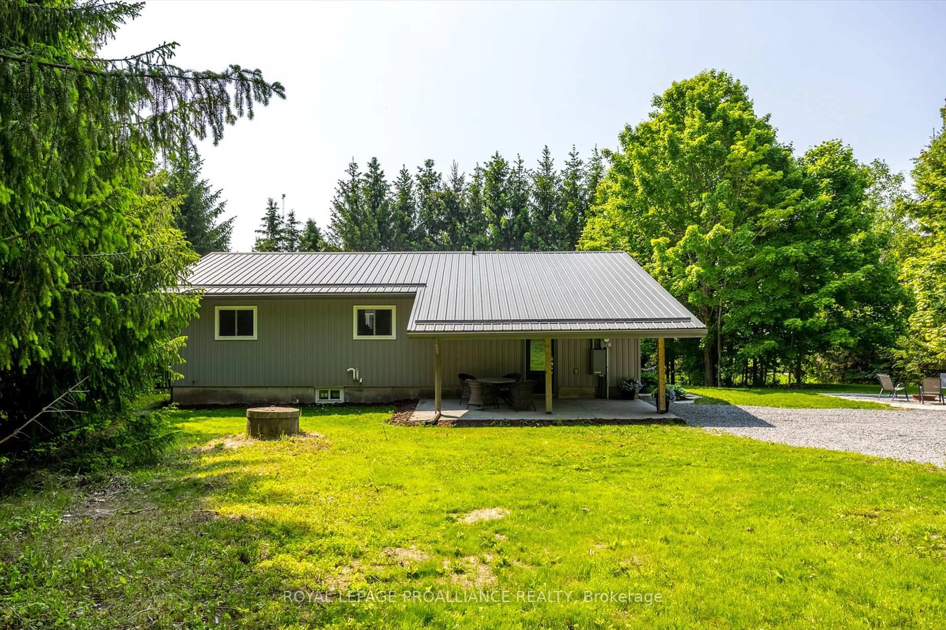 A pic from outside/outdoor area/front of a property/back of a property/a pic from drone, unknown for 4045 Bowman Rd, Hamilton Township Ontario K9A 4J9