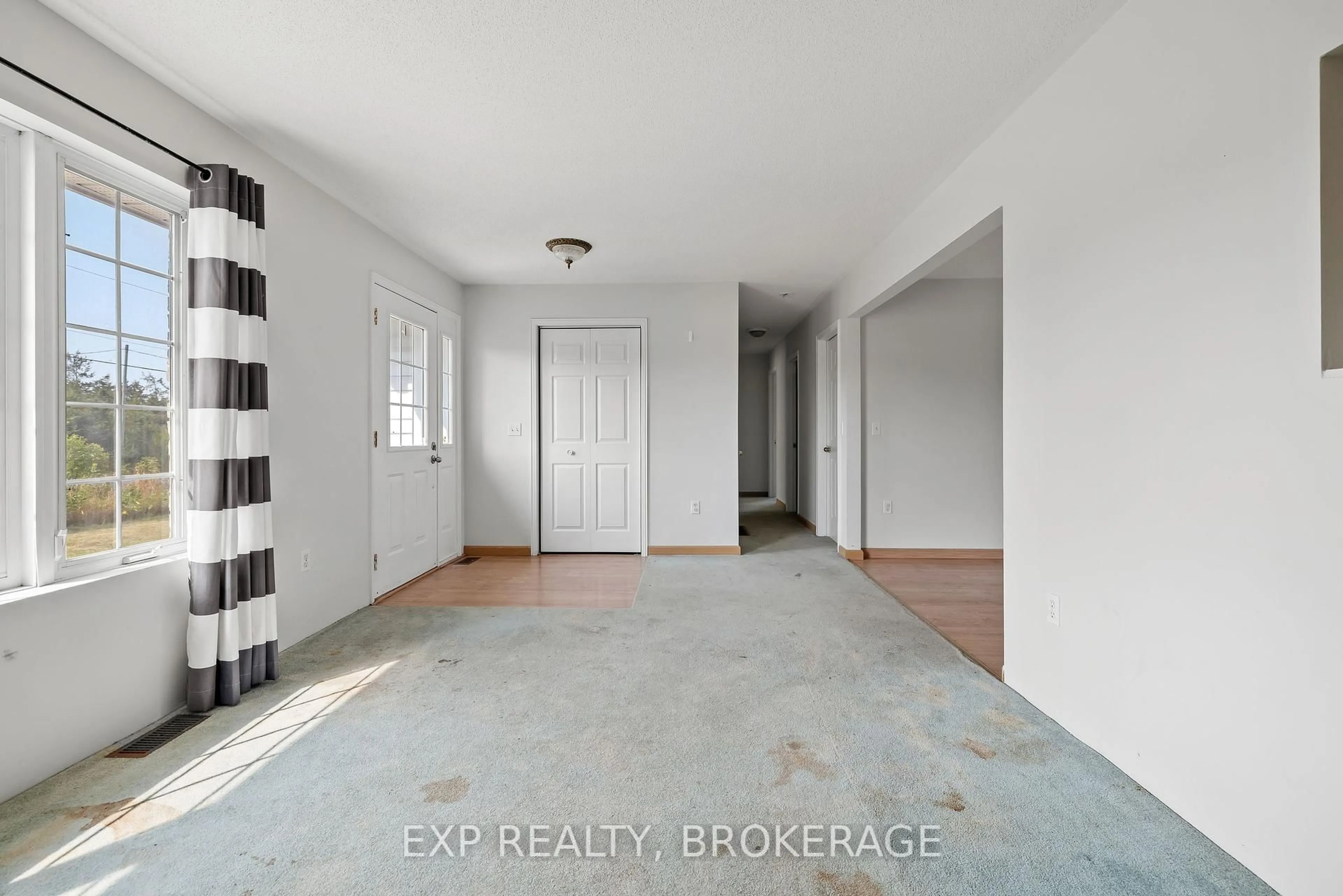 A pic of a room for 791 Beechwood Rd, Greater Napanee Ontario K7R 3L1