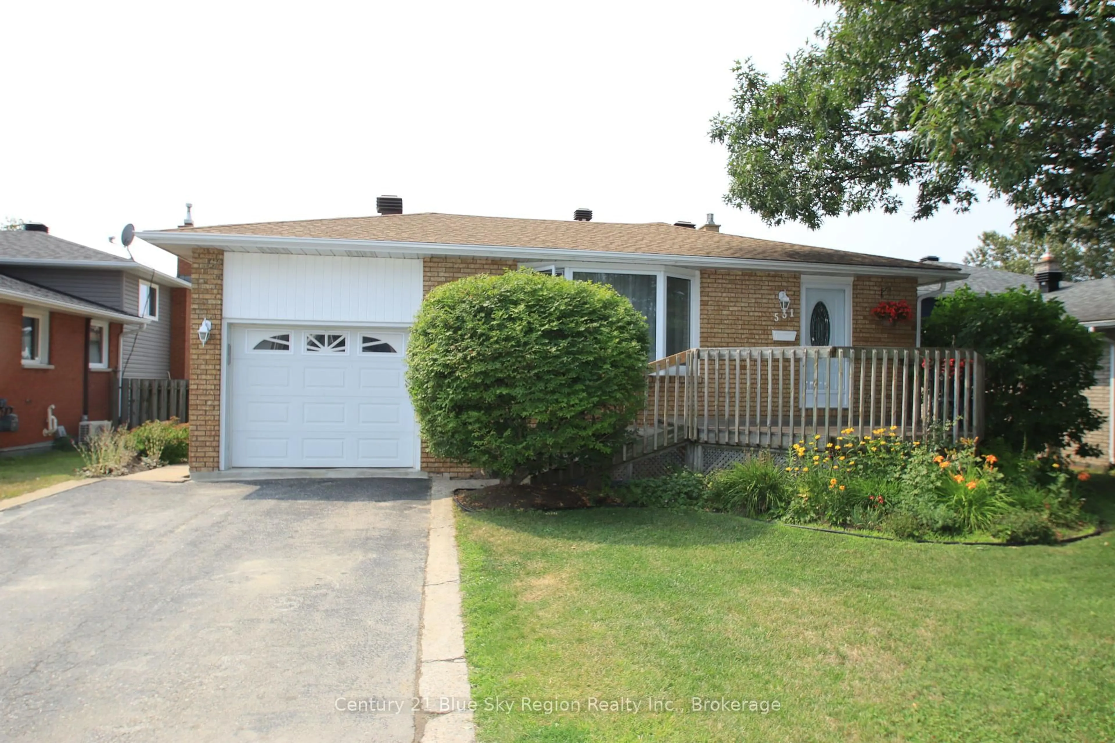 Unknown for 531 Cartier St, North Bay Ontario P1B 8N2