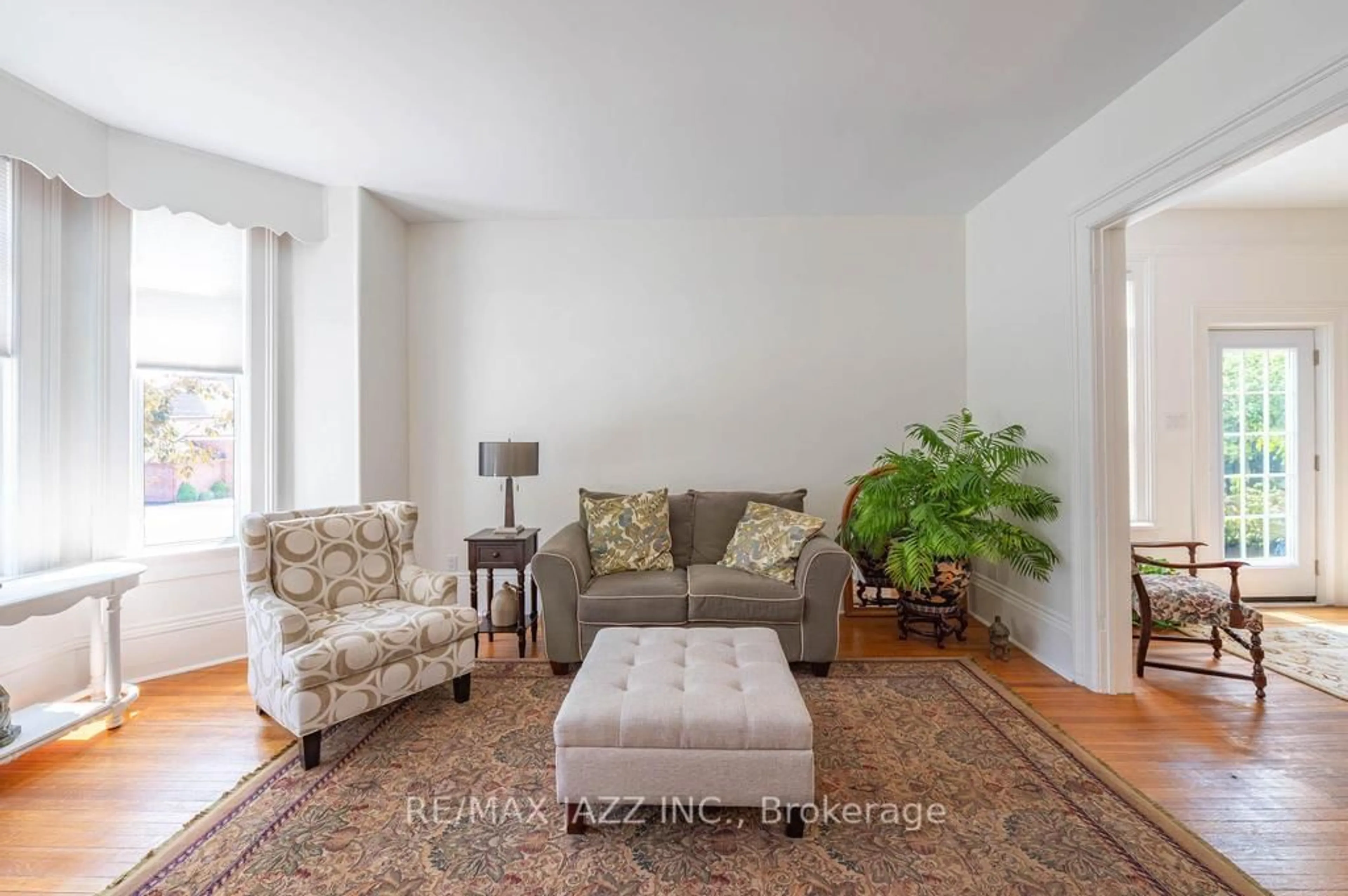 Living room with furniture, unknown for 118 Richard St, Greater Napanee Ontario K7R 2T4