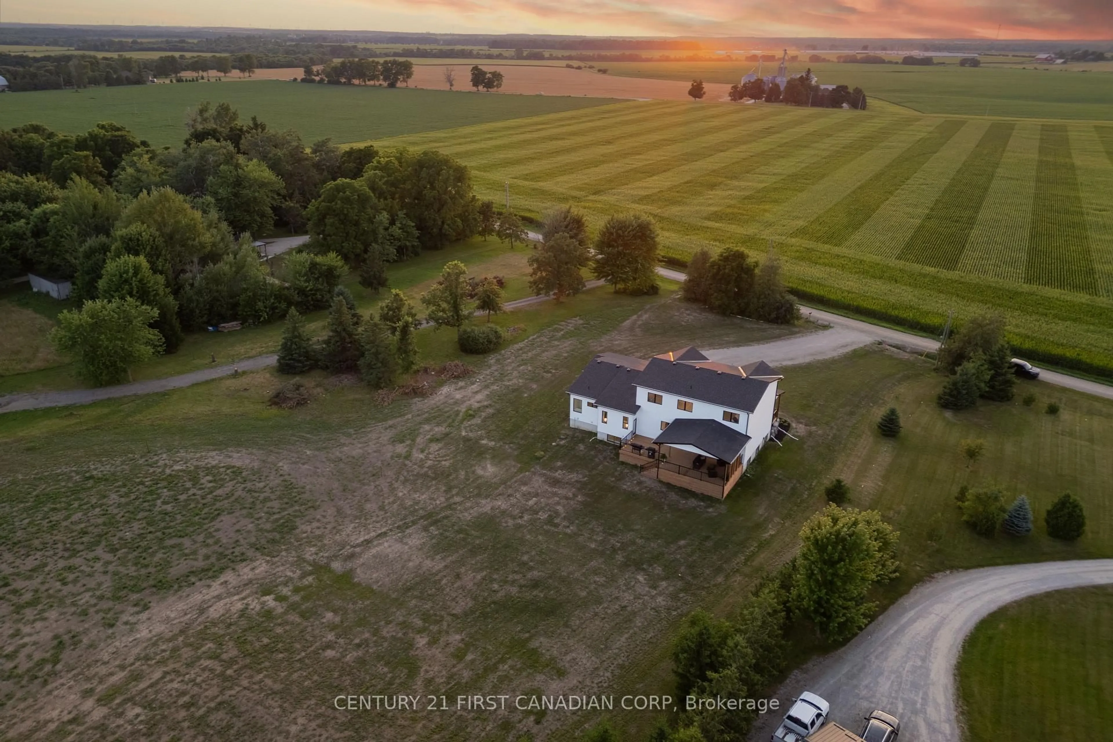 A pic from outside/outdoor area/front of a property/back of a property/a pic from drone, building for 12110 GALE Rd, North Middlesex Ontario N0M 1A0