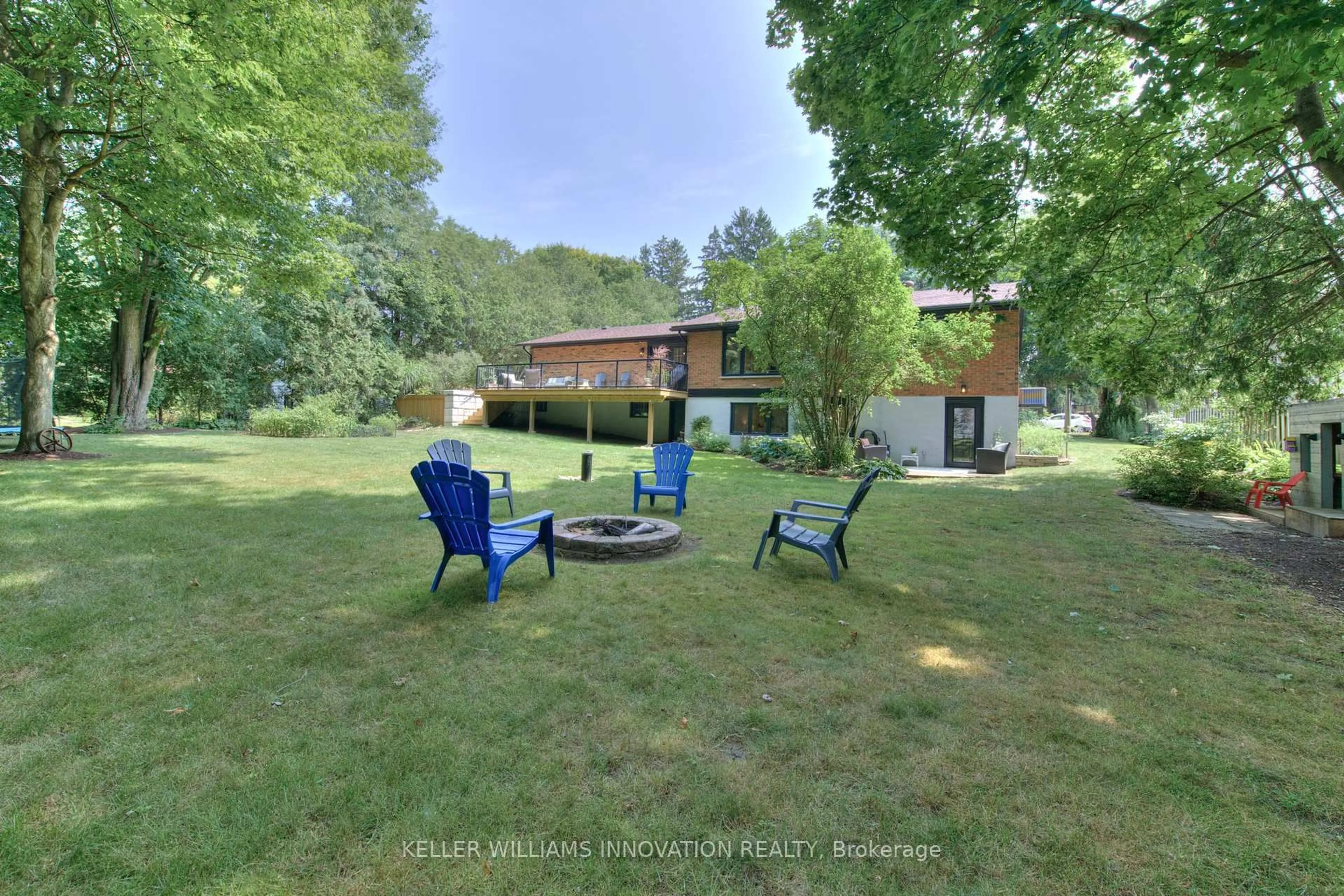 A pic from outside/outdoor area/front of a property/back of a property/a pic from drone, water/lake/river/ocean view for 94 Mathieson St, Centre Wellington Ontario N0B 1S0